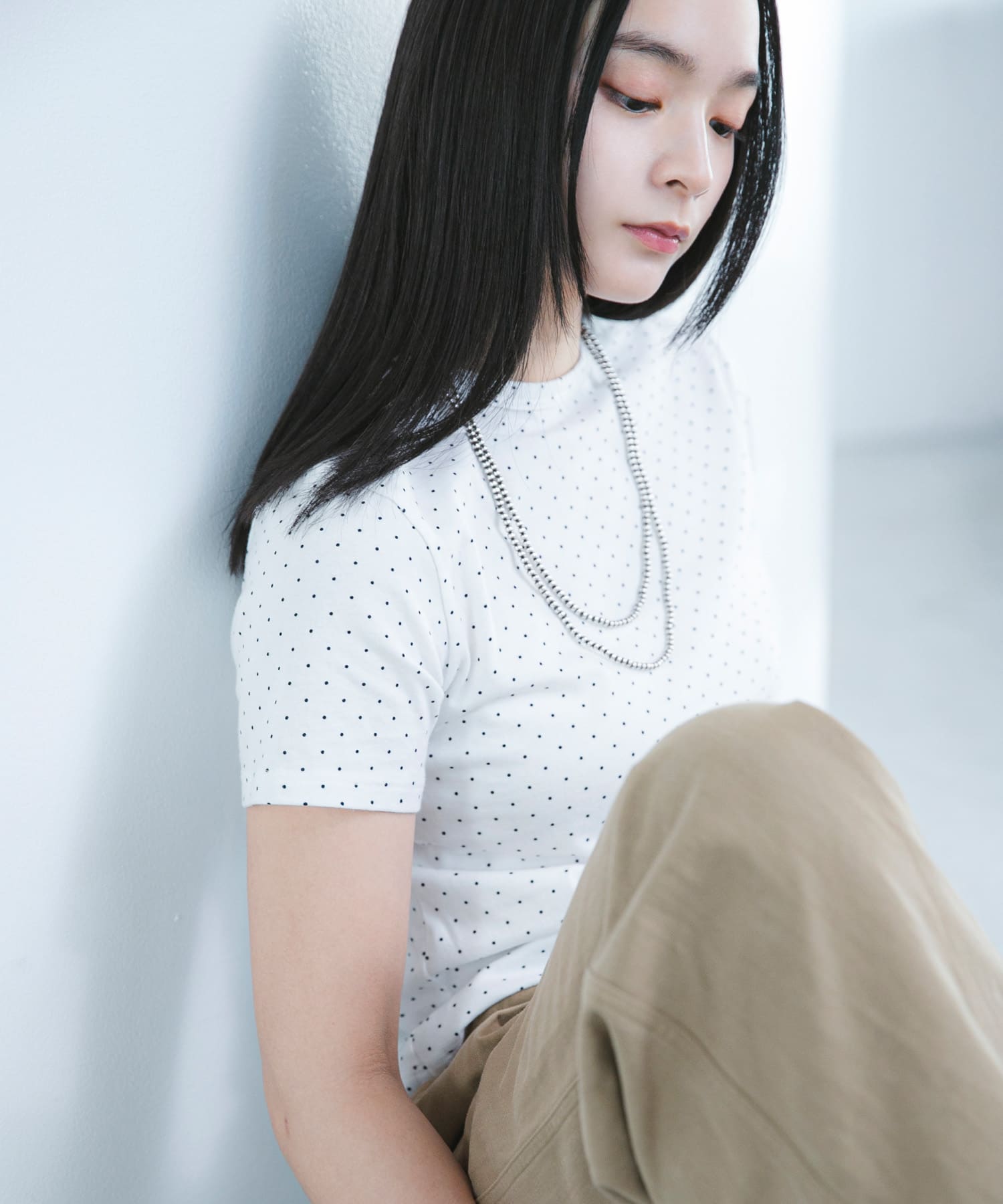 WHT×DOT