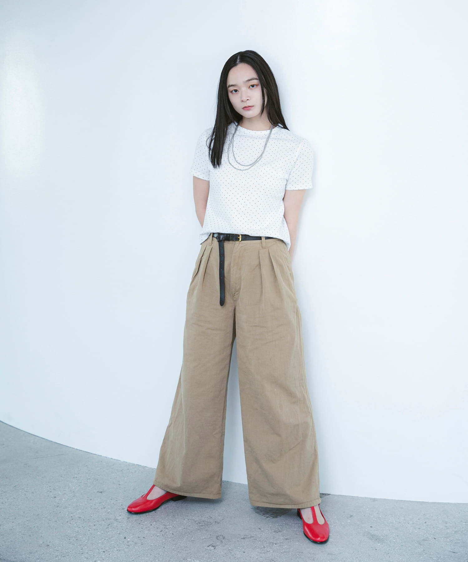 WHT×DOT