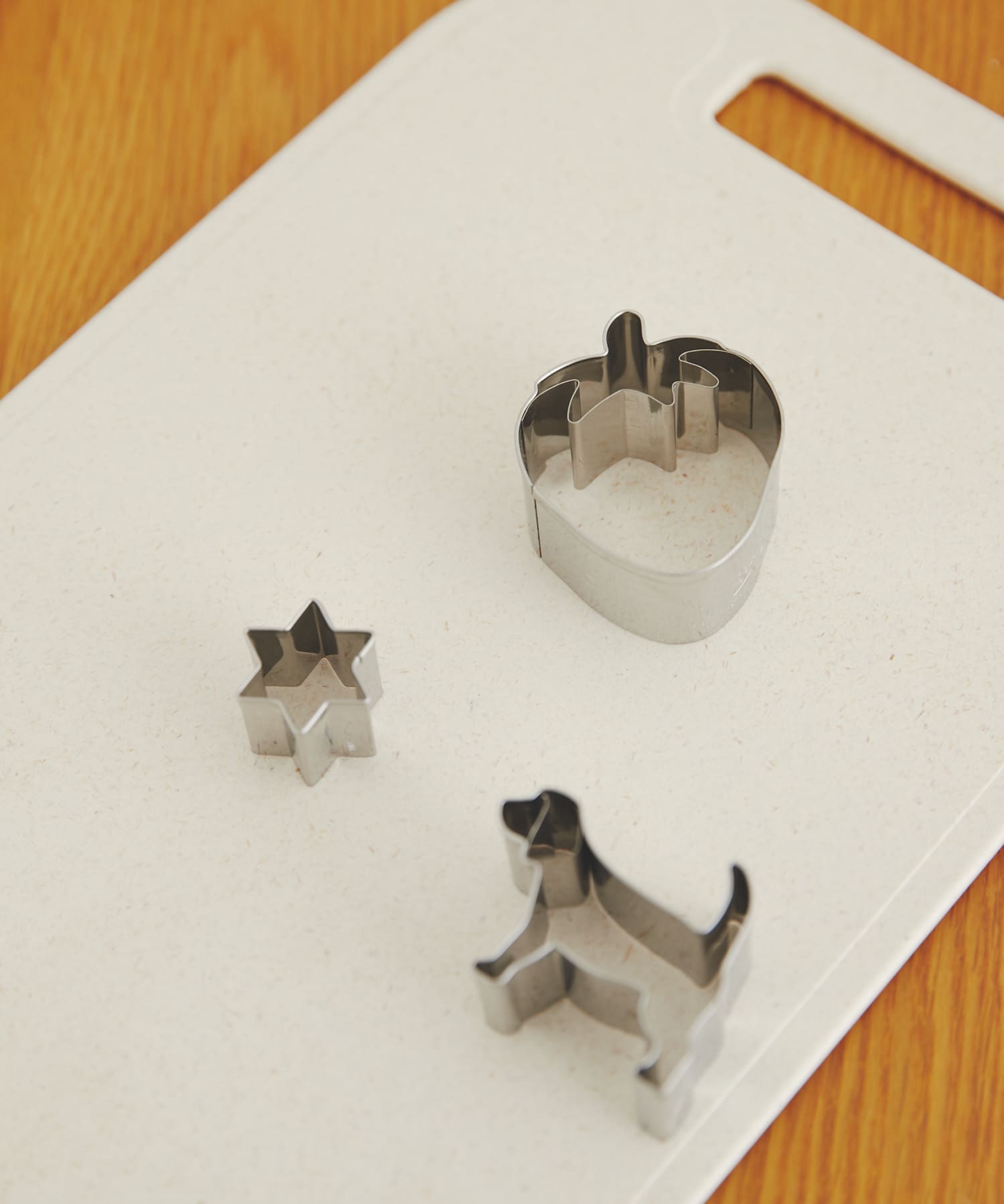 CINQ　Birlmann クッキー型 イチゴ - -