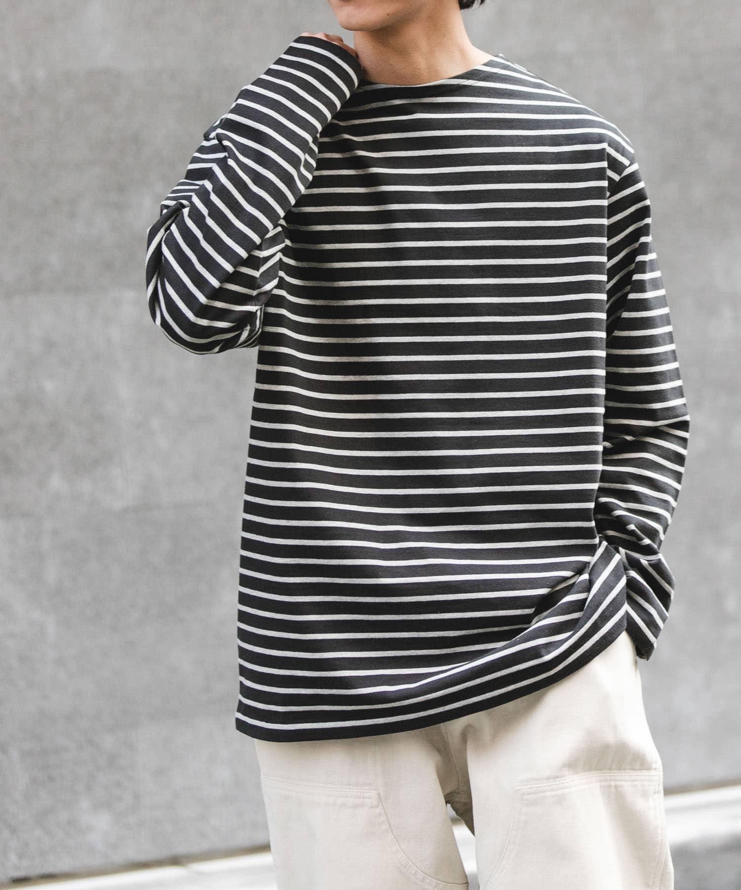 BLK×T.GRY