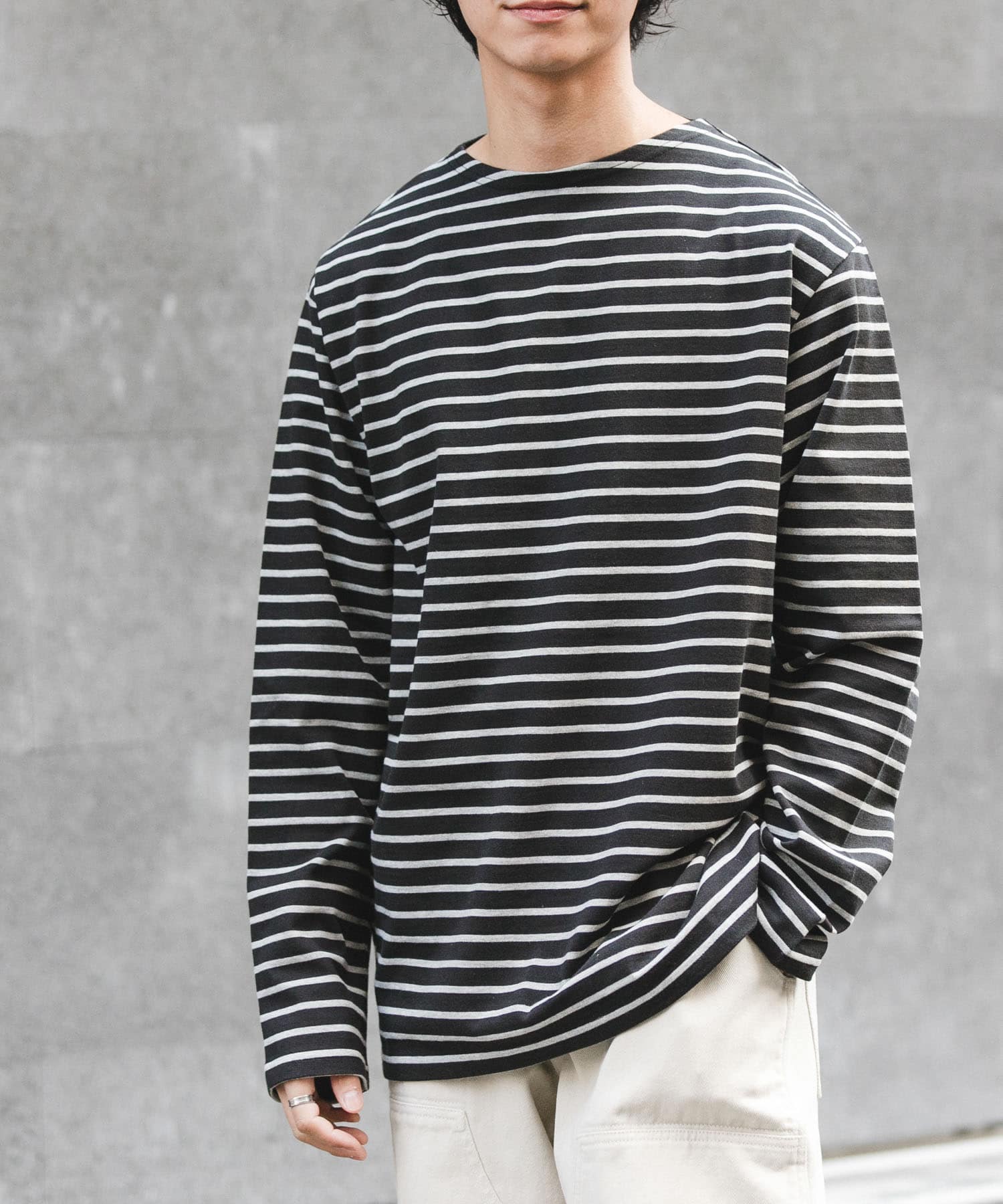 BLK×T.GRY