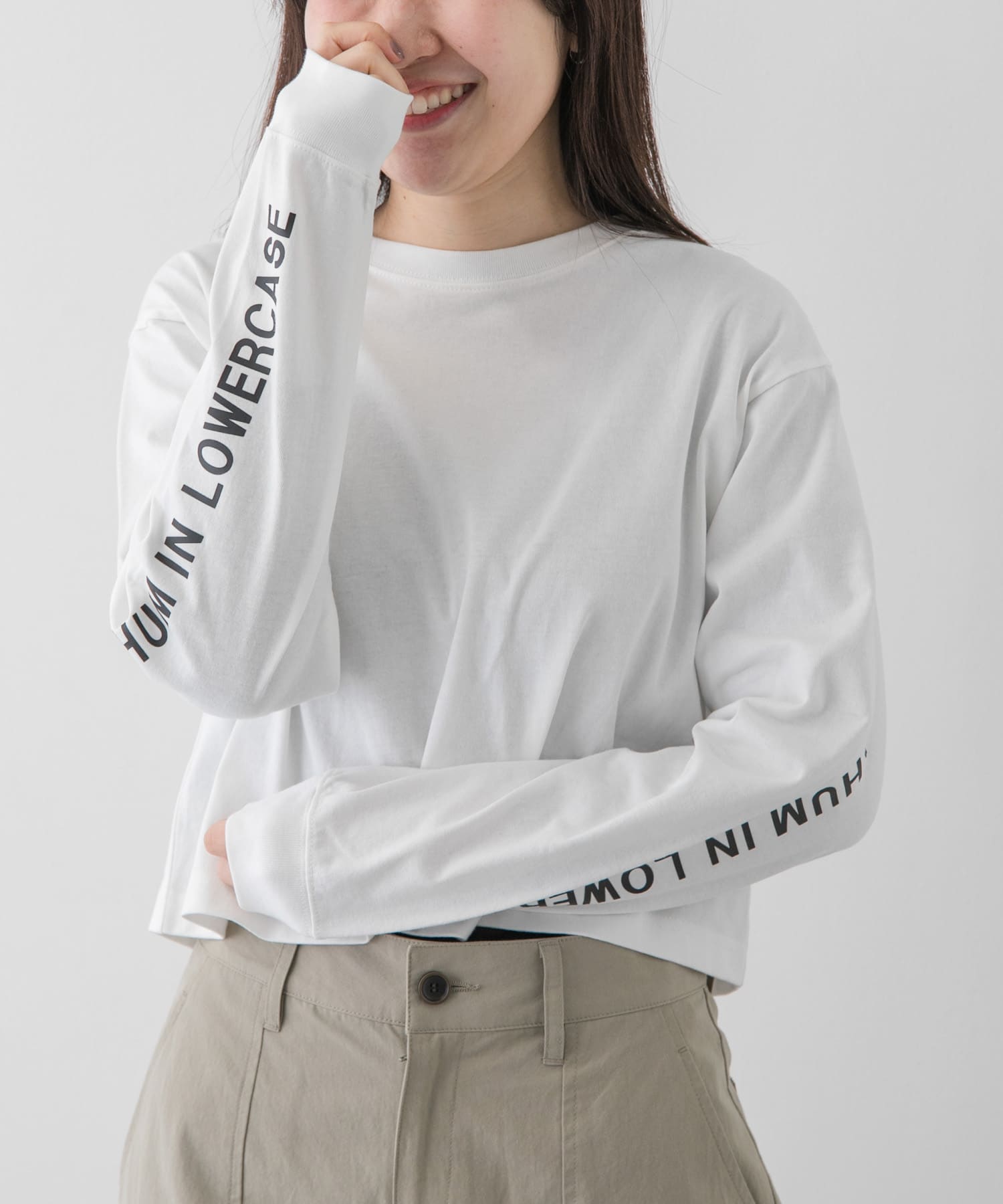 FORK&SPOON　スリーブロゴクロップドTシャツ