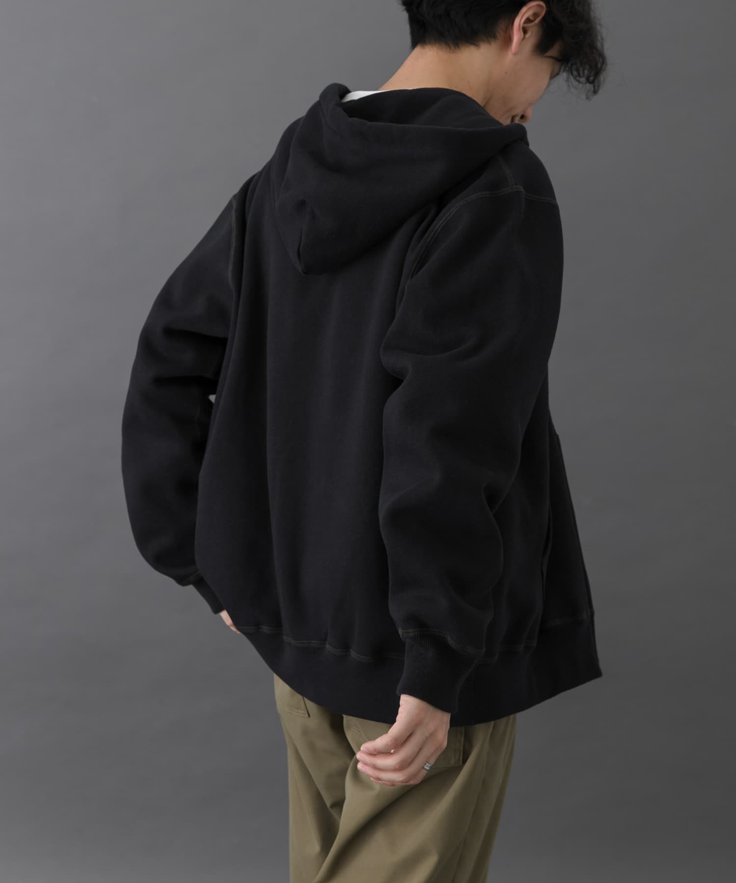 身長：177cm サイズ：5