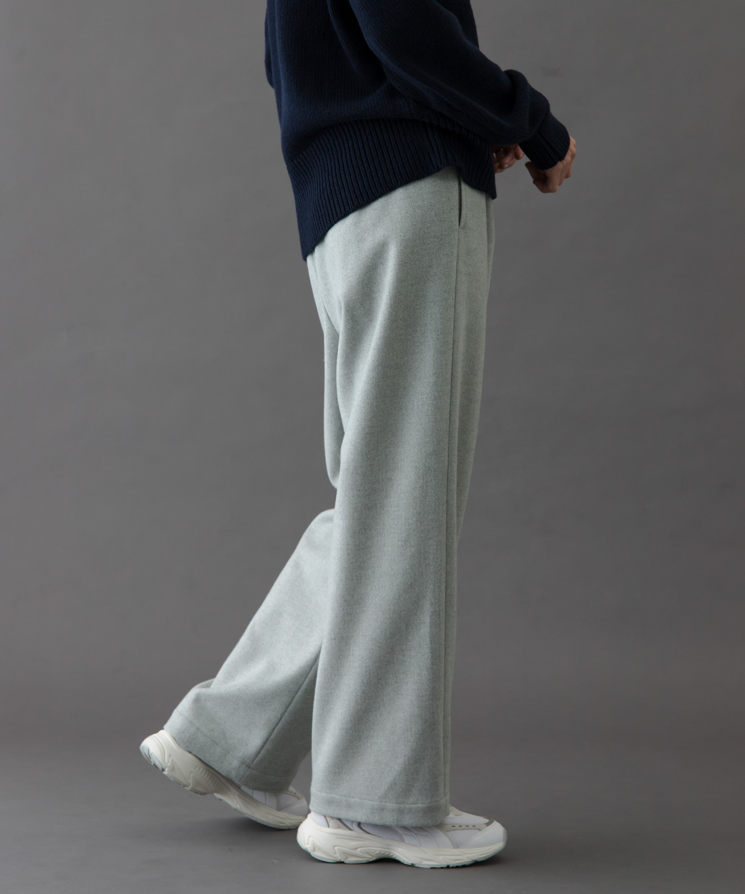 LIGHTGRAY