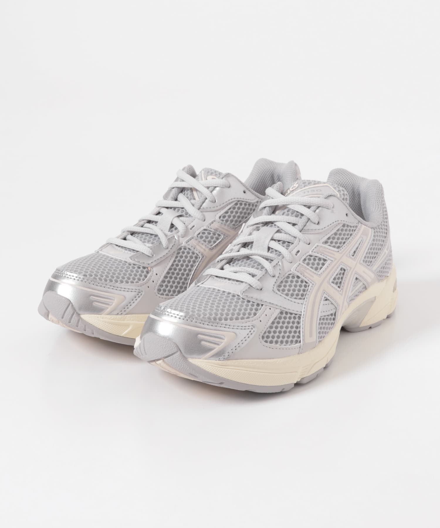 CLOUD GREY