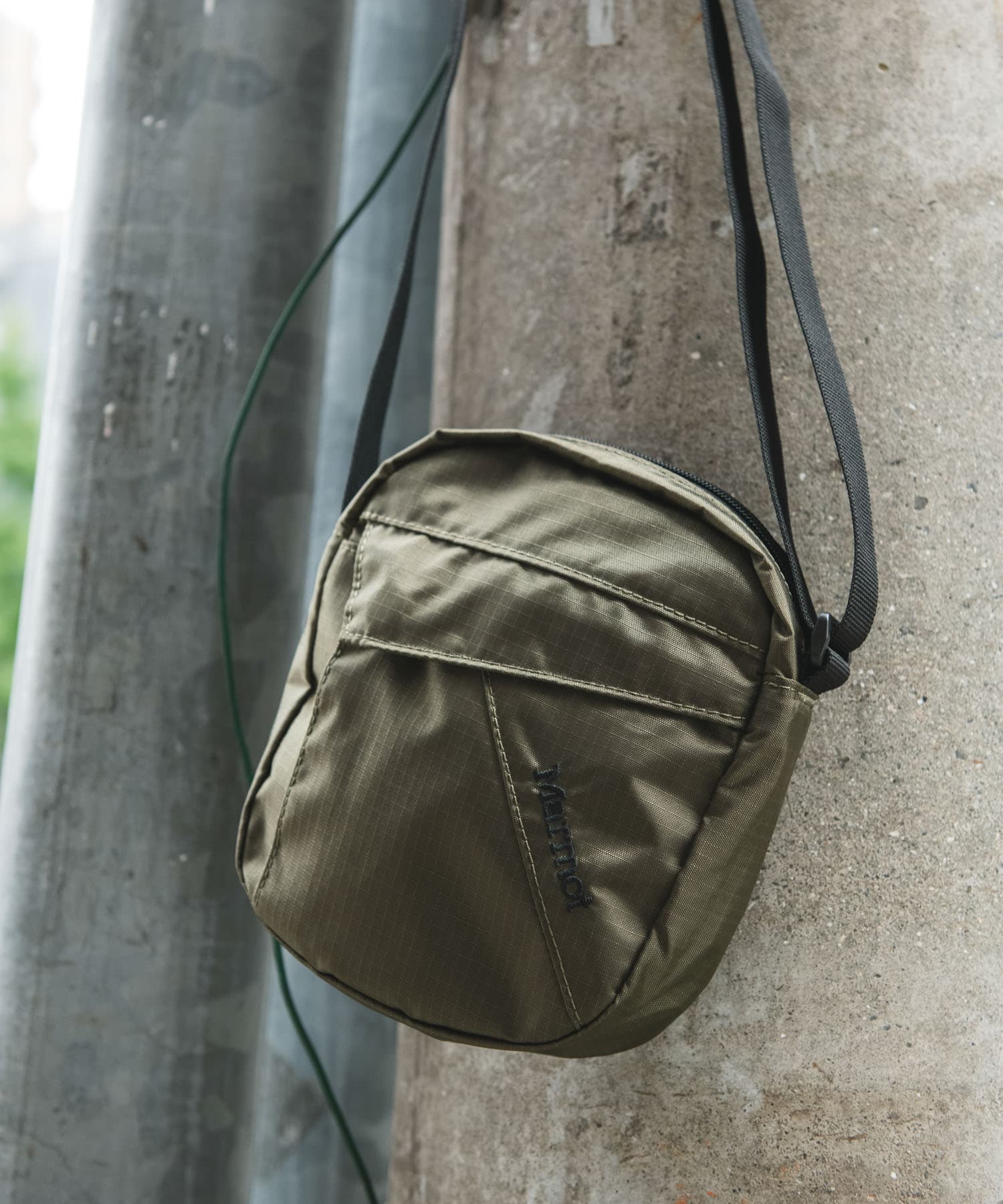 別注』Marmot×DOORS Ripstop Shoulder Bag(one SAGE): バッグ｜URBAN