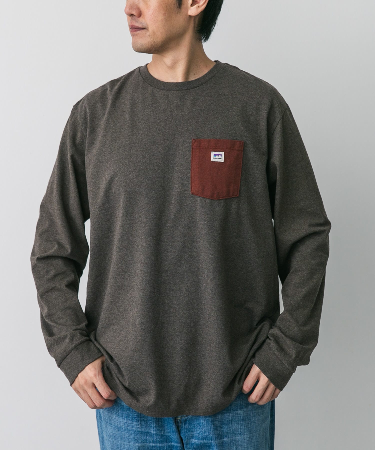 patagonia　Long-Sleeve Shop Sticker Pocket Re-T-shirts