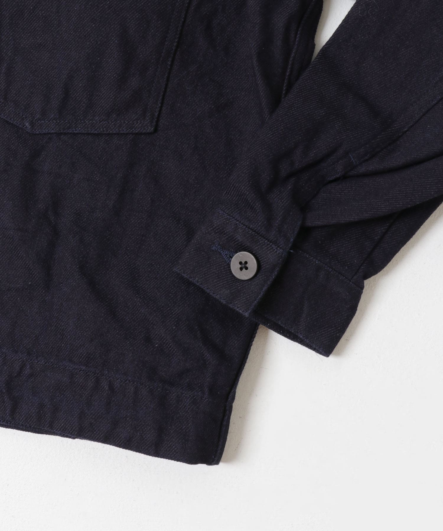 DARK NAVY