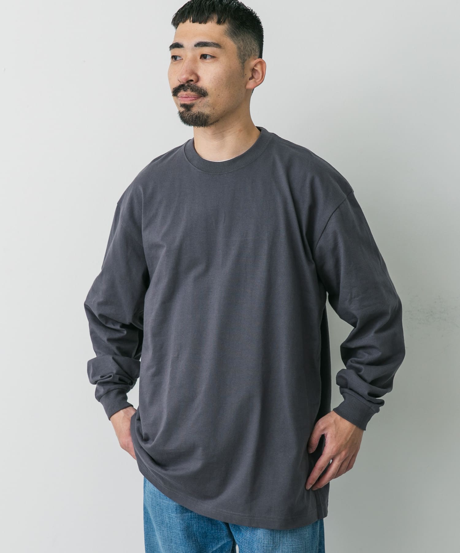 『別注』HANES×DOORS　BEEFY-T DOORS FIT LONG-SLEEVE ダークグレー M