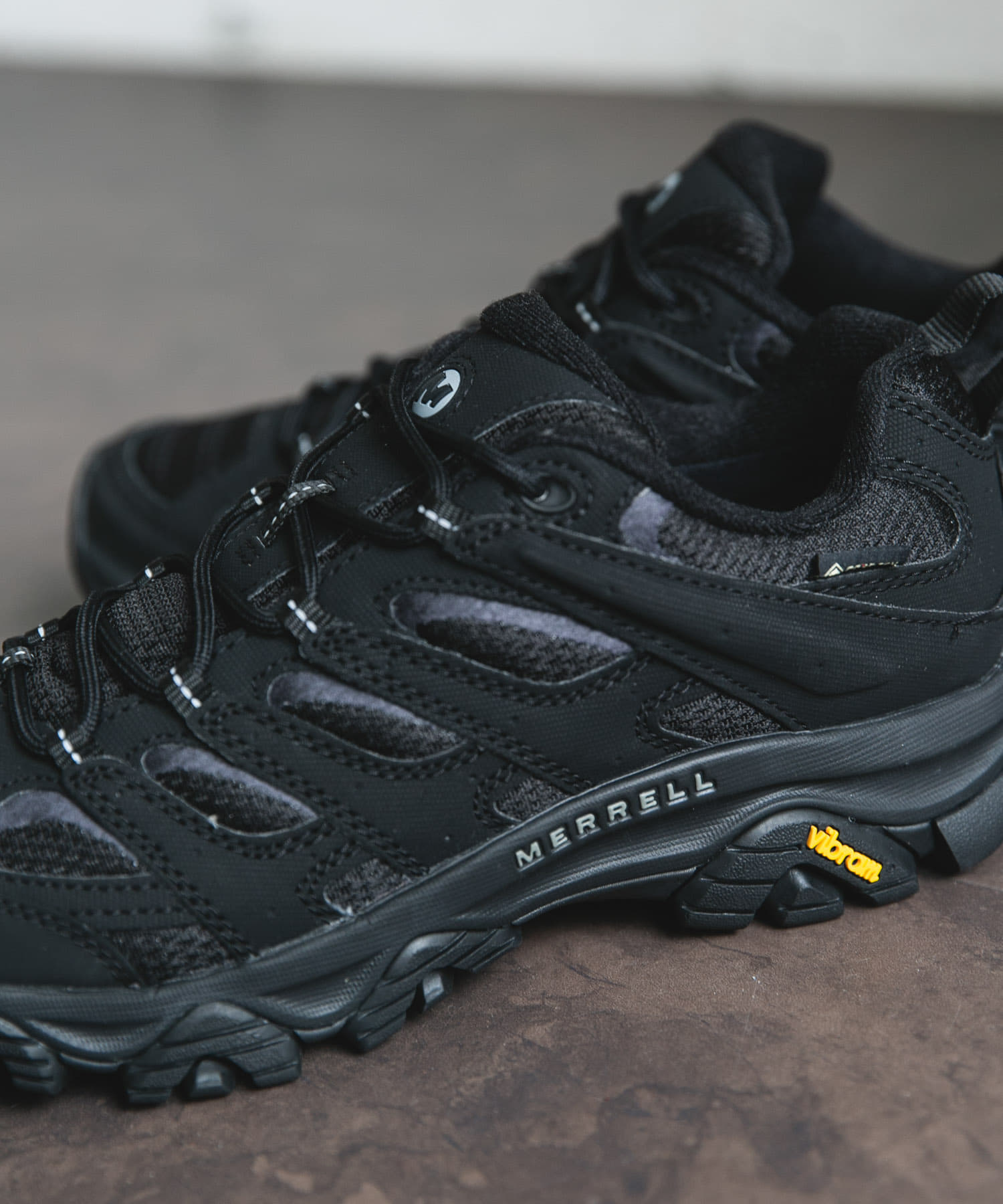 MERRELL　MOAB 3 SYN GORE-TEX T.BLACK 26
