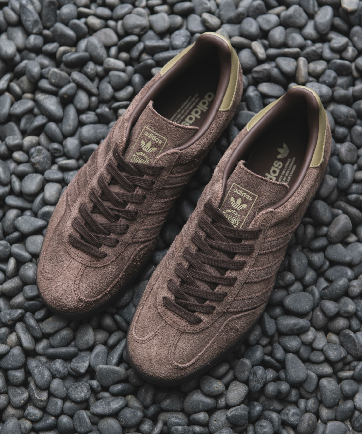 adidas　Exclusive GAZELLE INDOOR ダークブラウン 25.5