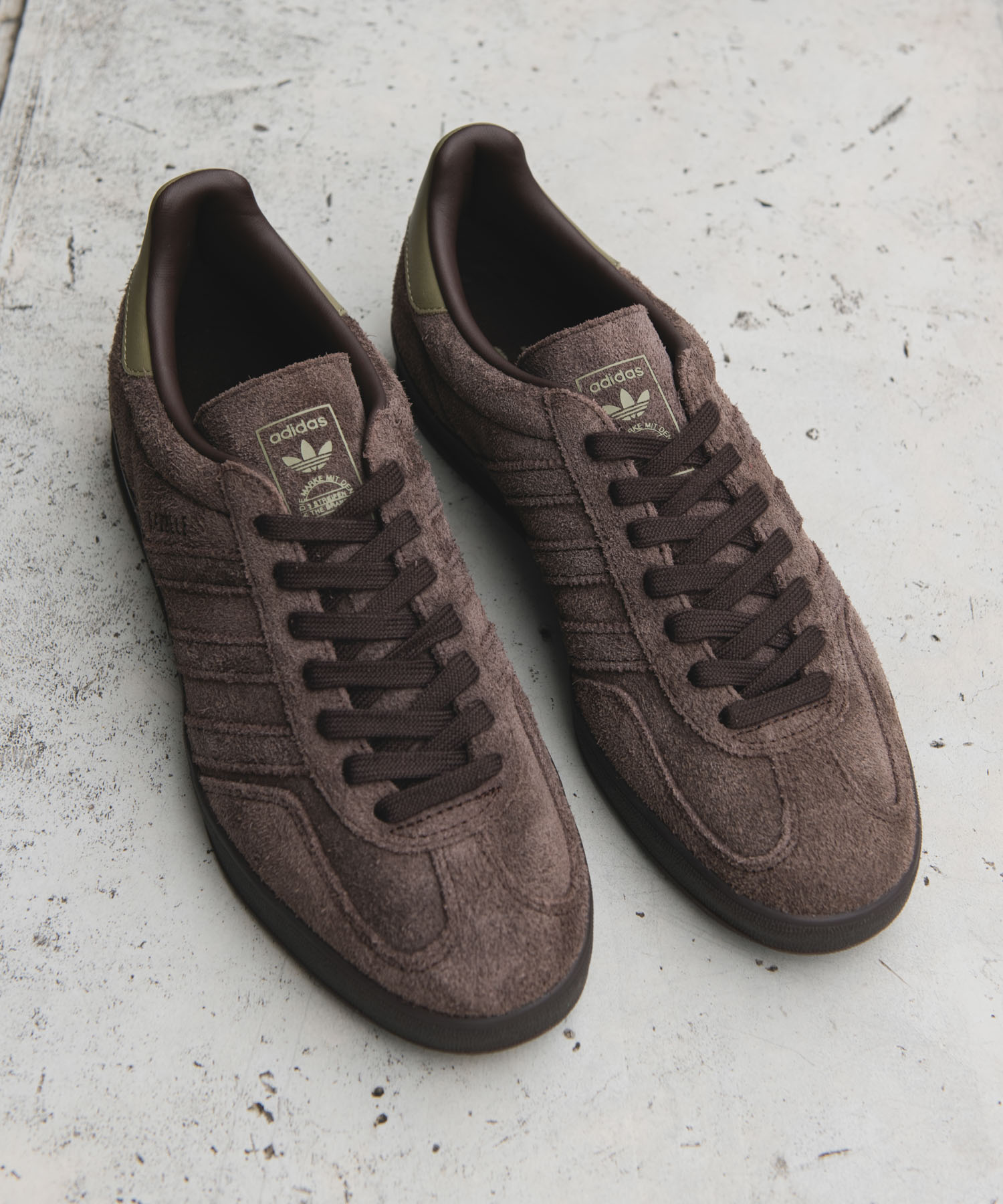 adidas　Exclusive GAZELLE INDOOR ダークブラウン 26