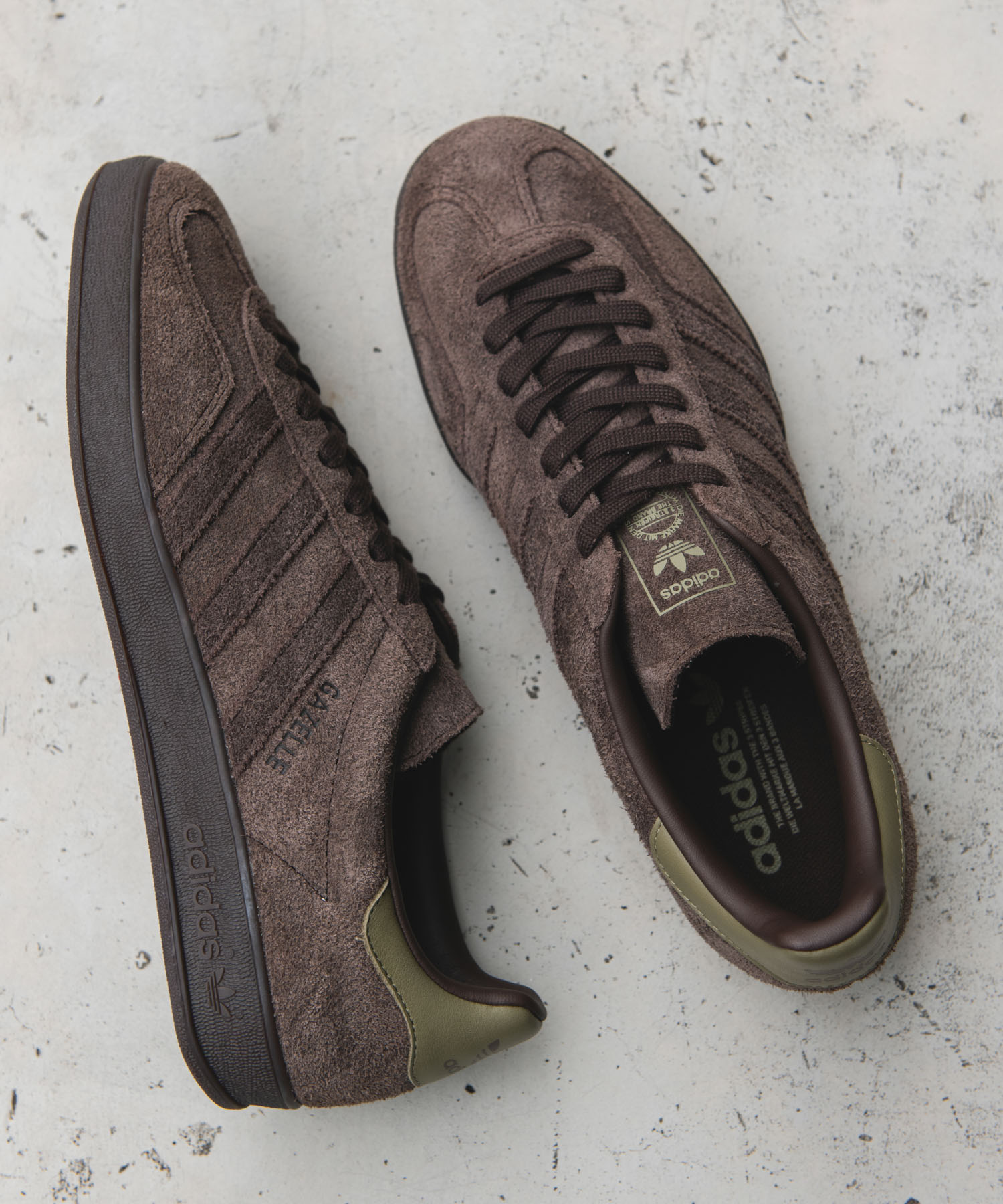 adidas　Exclusive GAZELLE INDOOR ダークブラウン 26