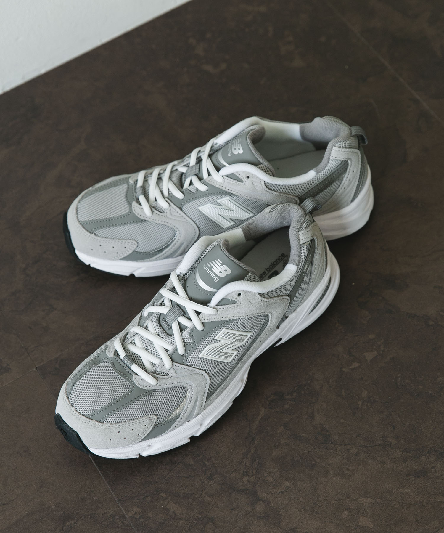 NEW BALANCE　MR530CK