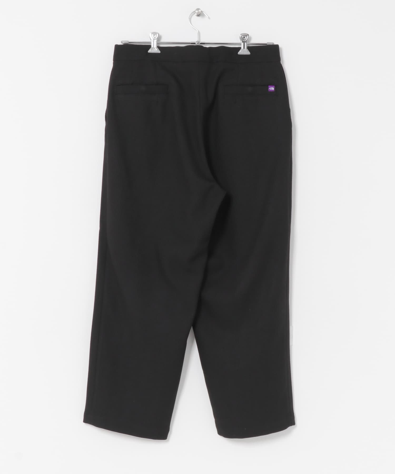 Black(K)