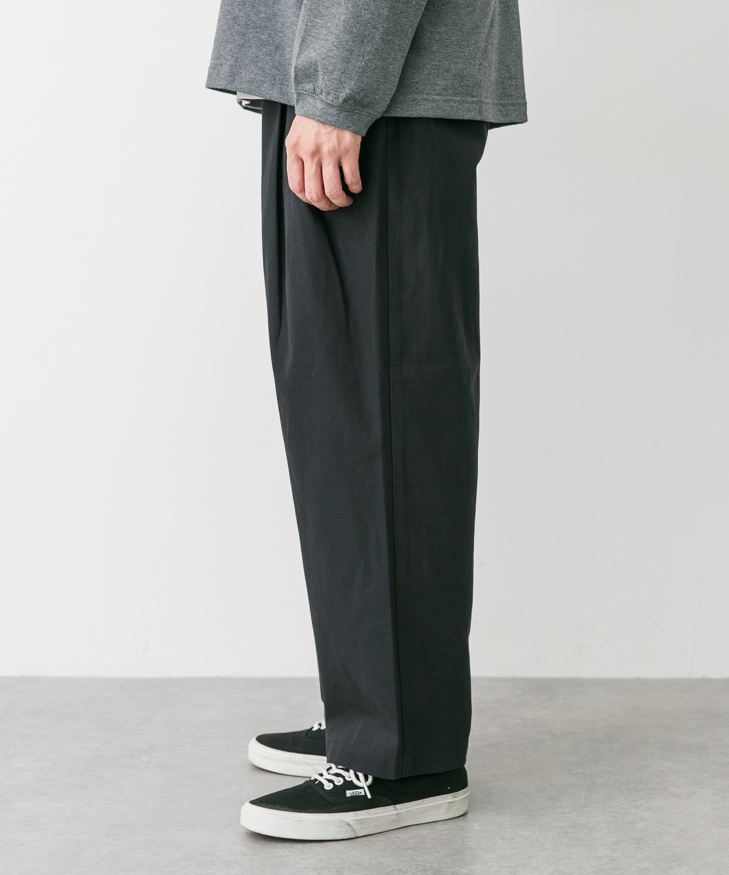 BLACK NAVY