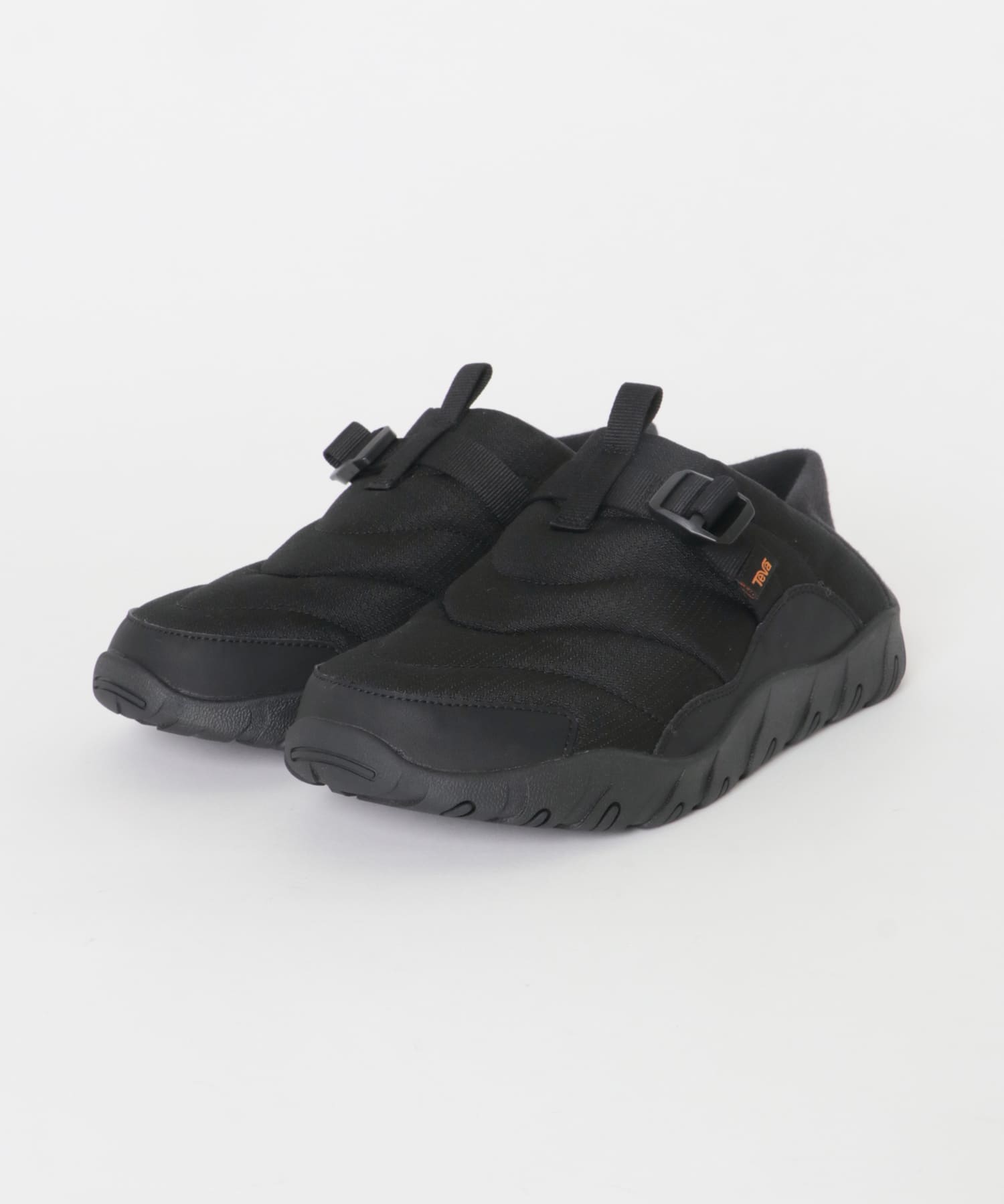 Teva　REEMBER CAMP