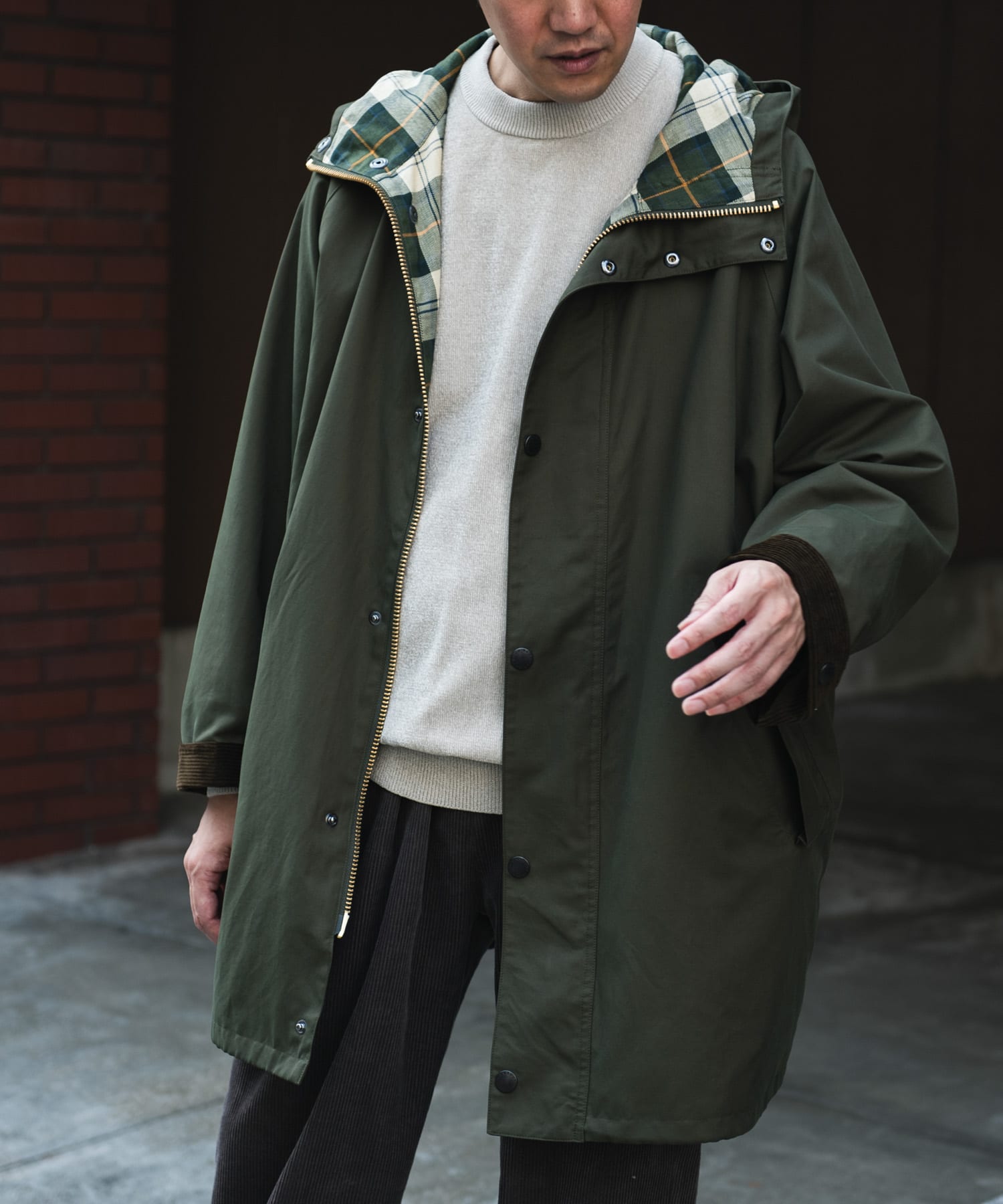 『別注』Barbour　HOODED COAT BLACK 42