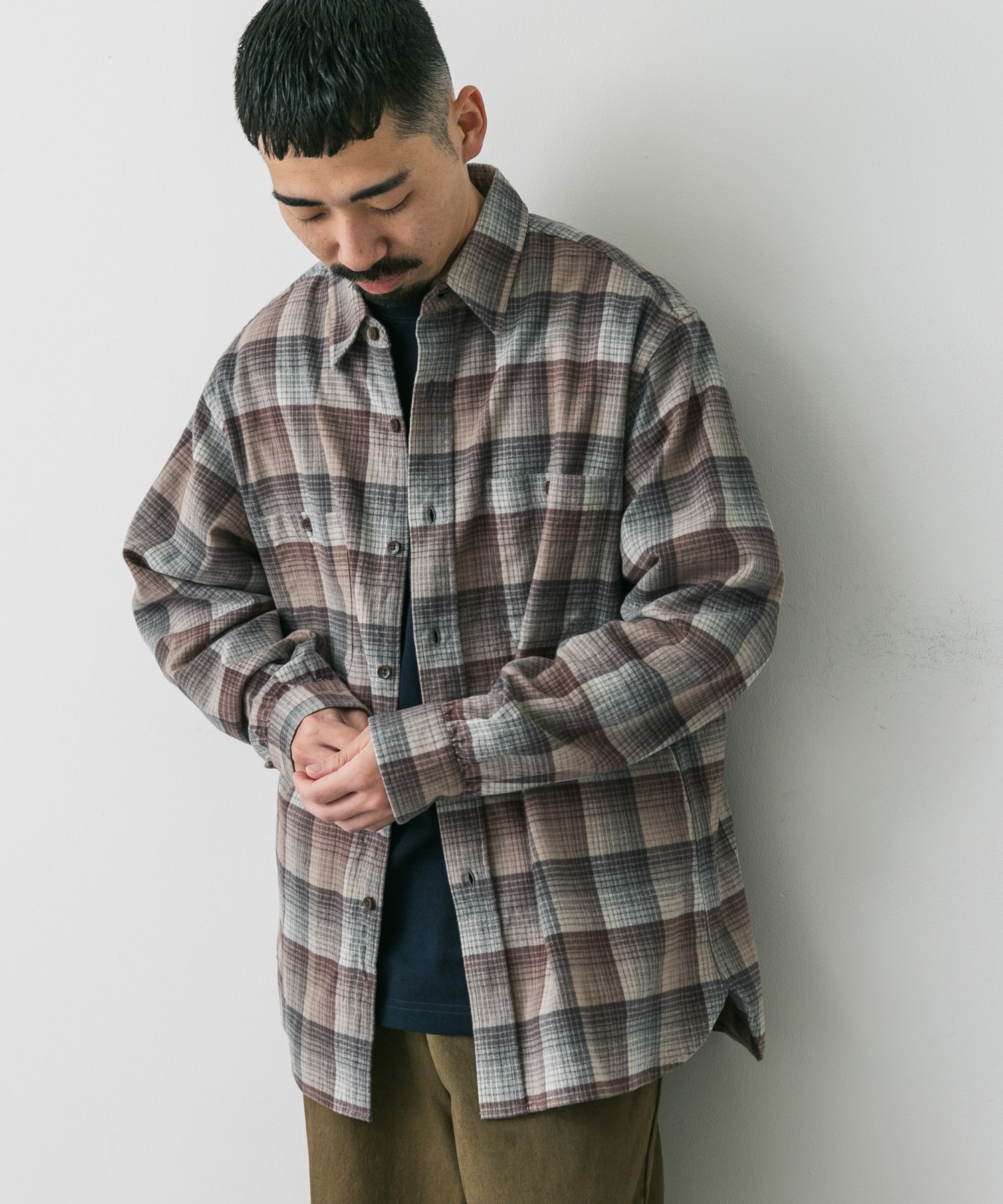 GRY/BEG