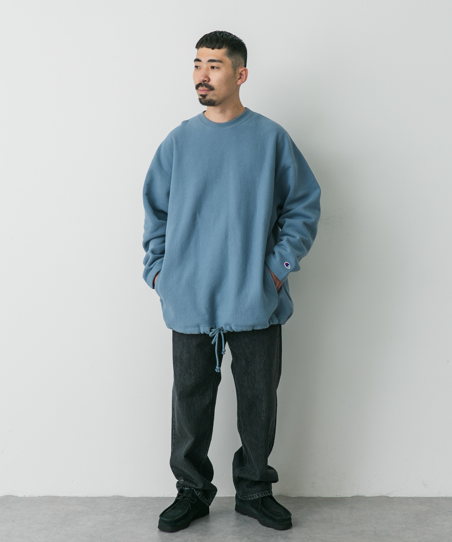 ブルーグレー