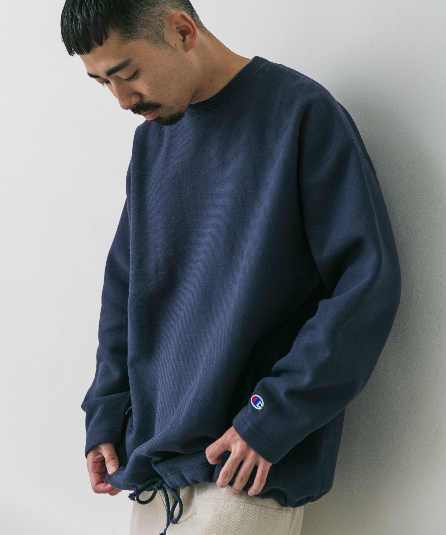 ダークネイビー