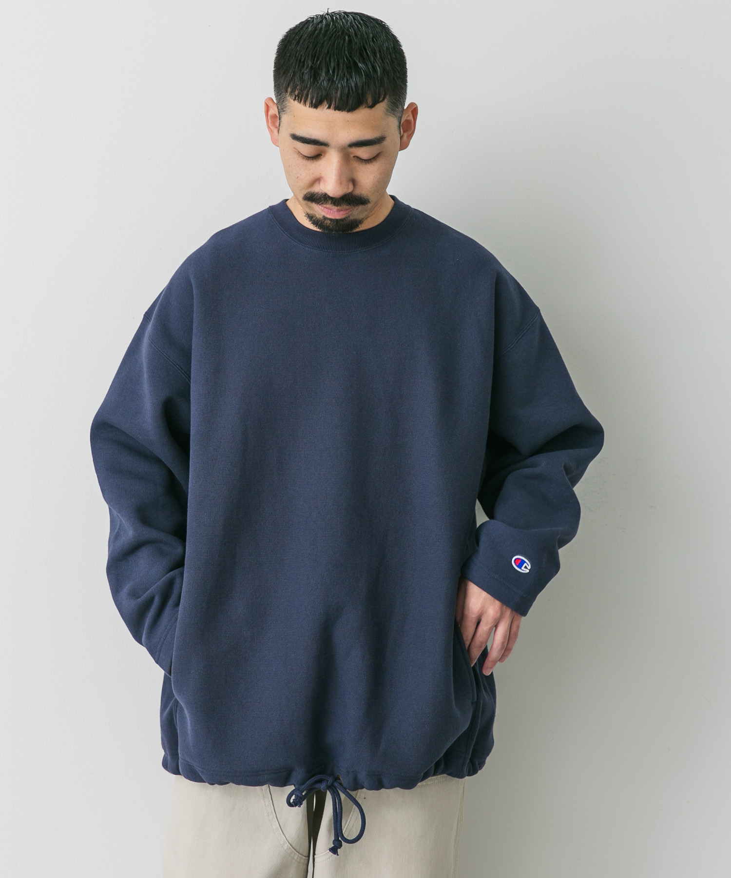 ダークネイビー