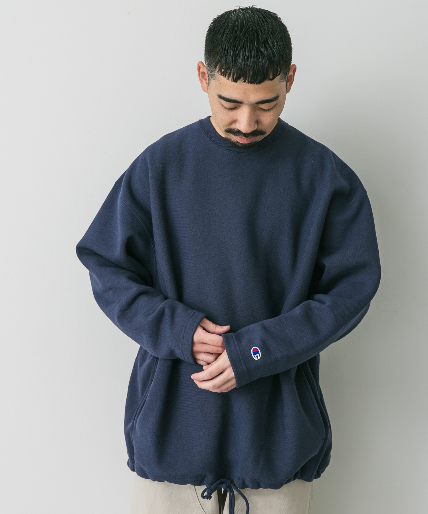 ダークネイビー