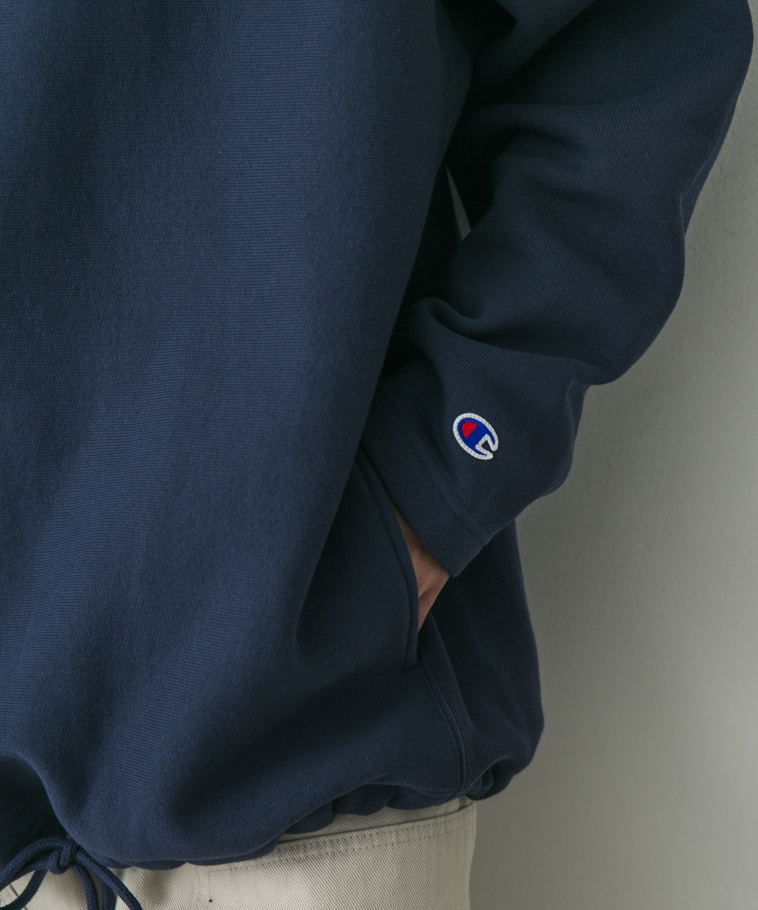 ダークネイビー