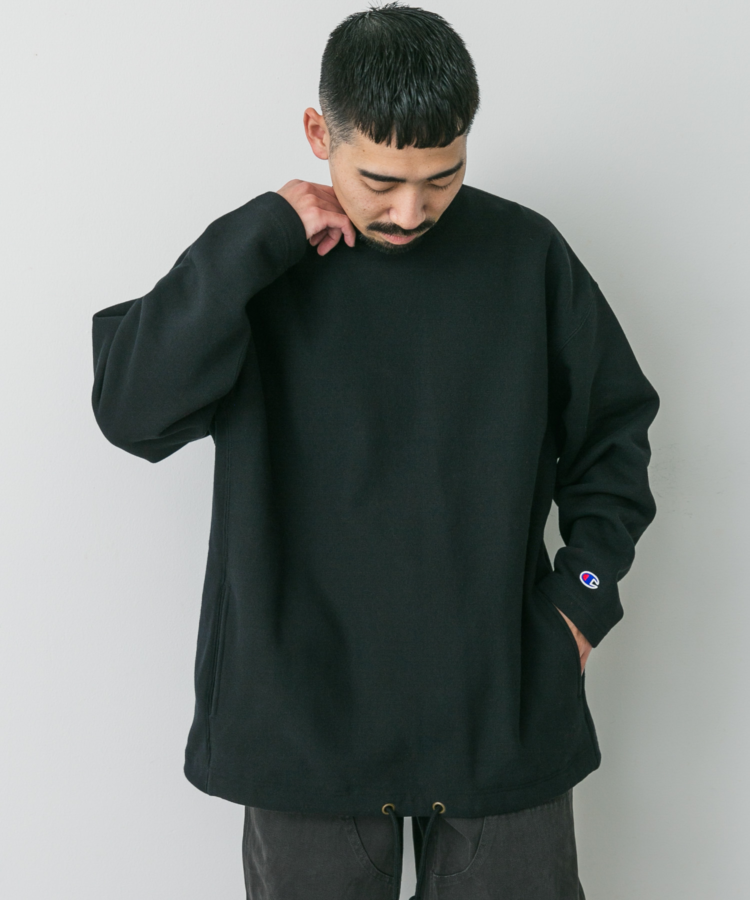 ブラック