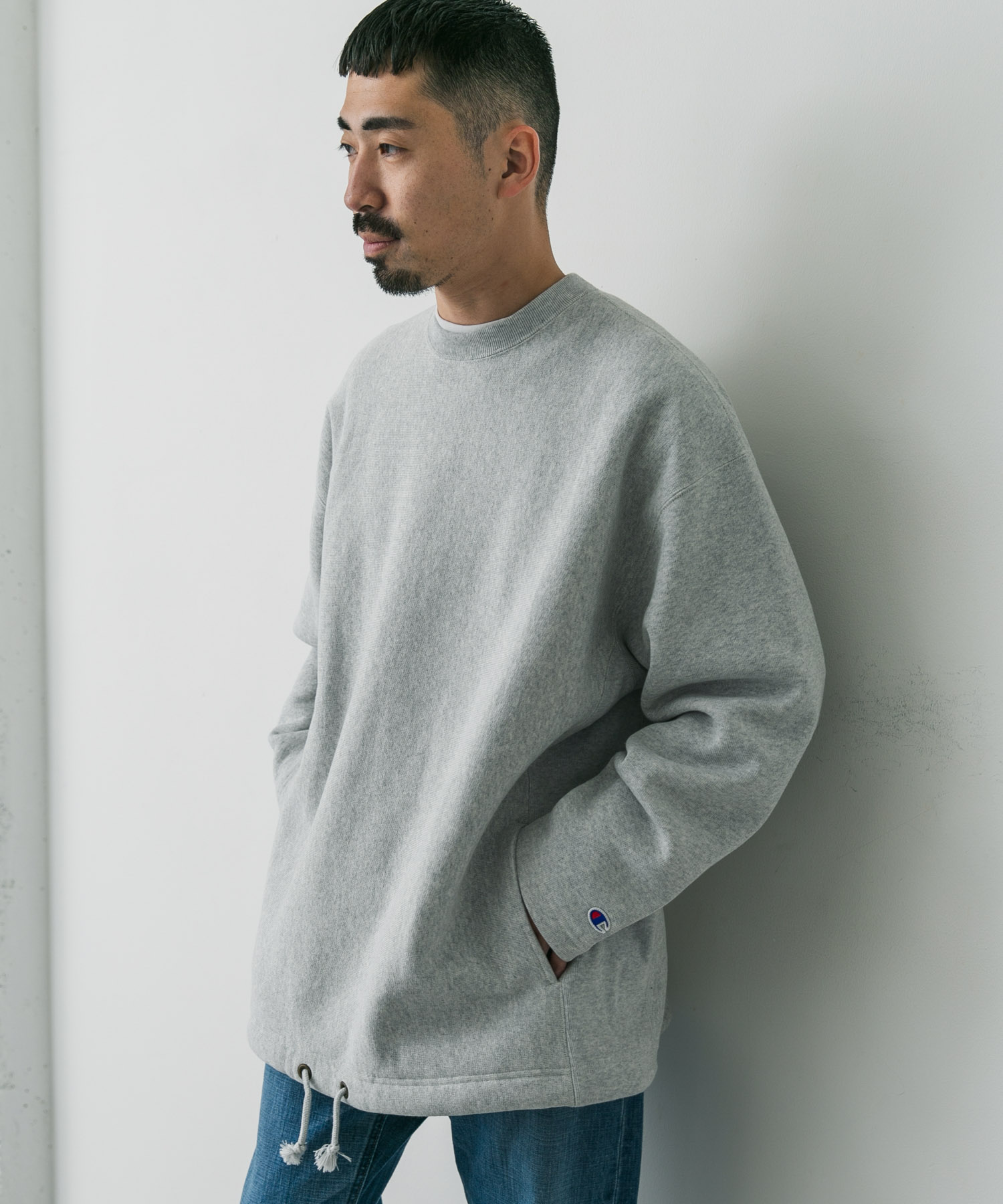 シルバーグレー