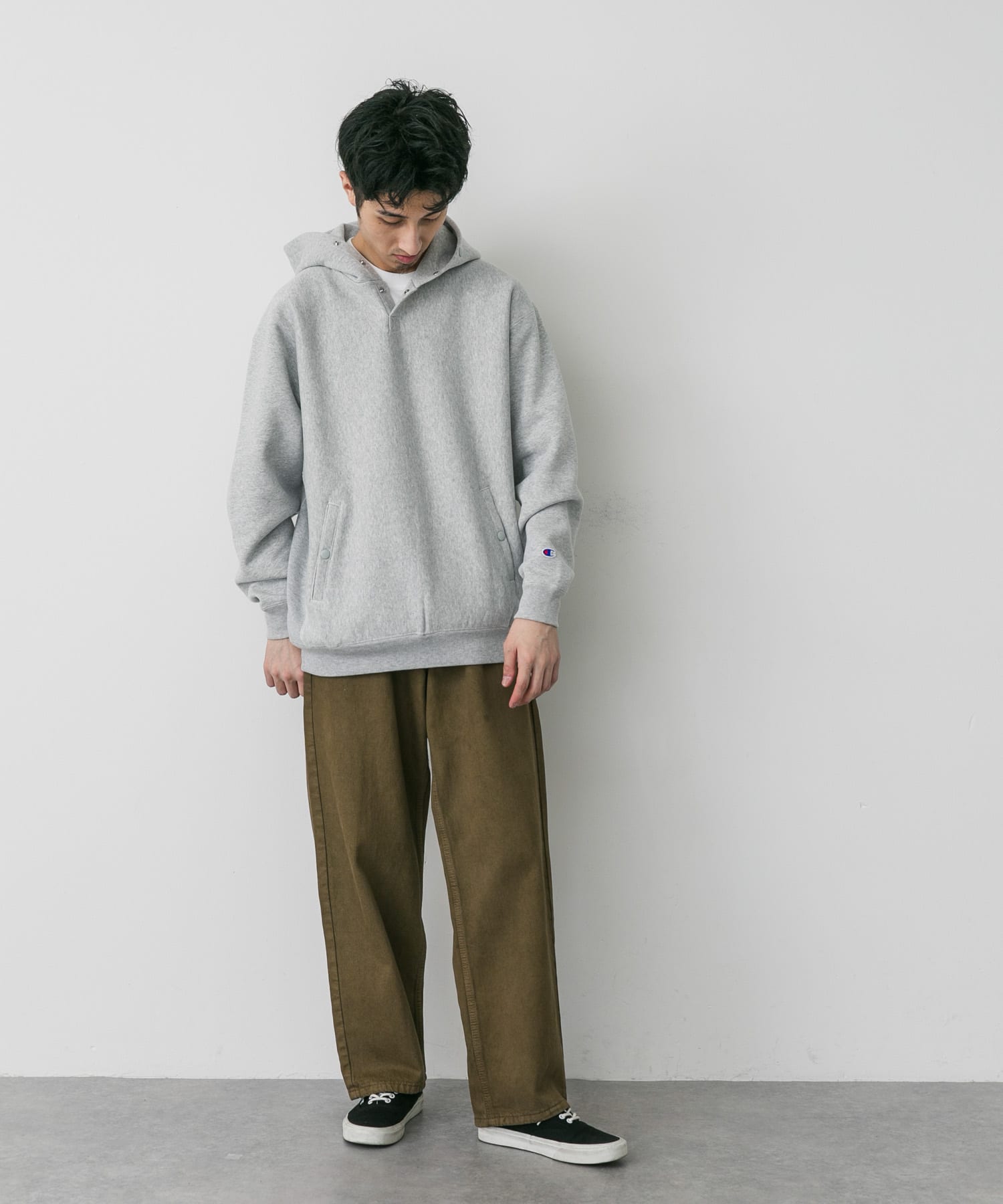 シルバーグレー