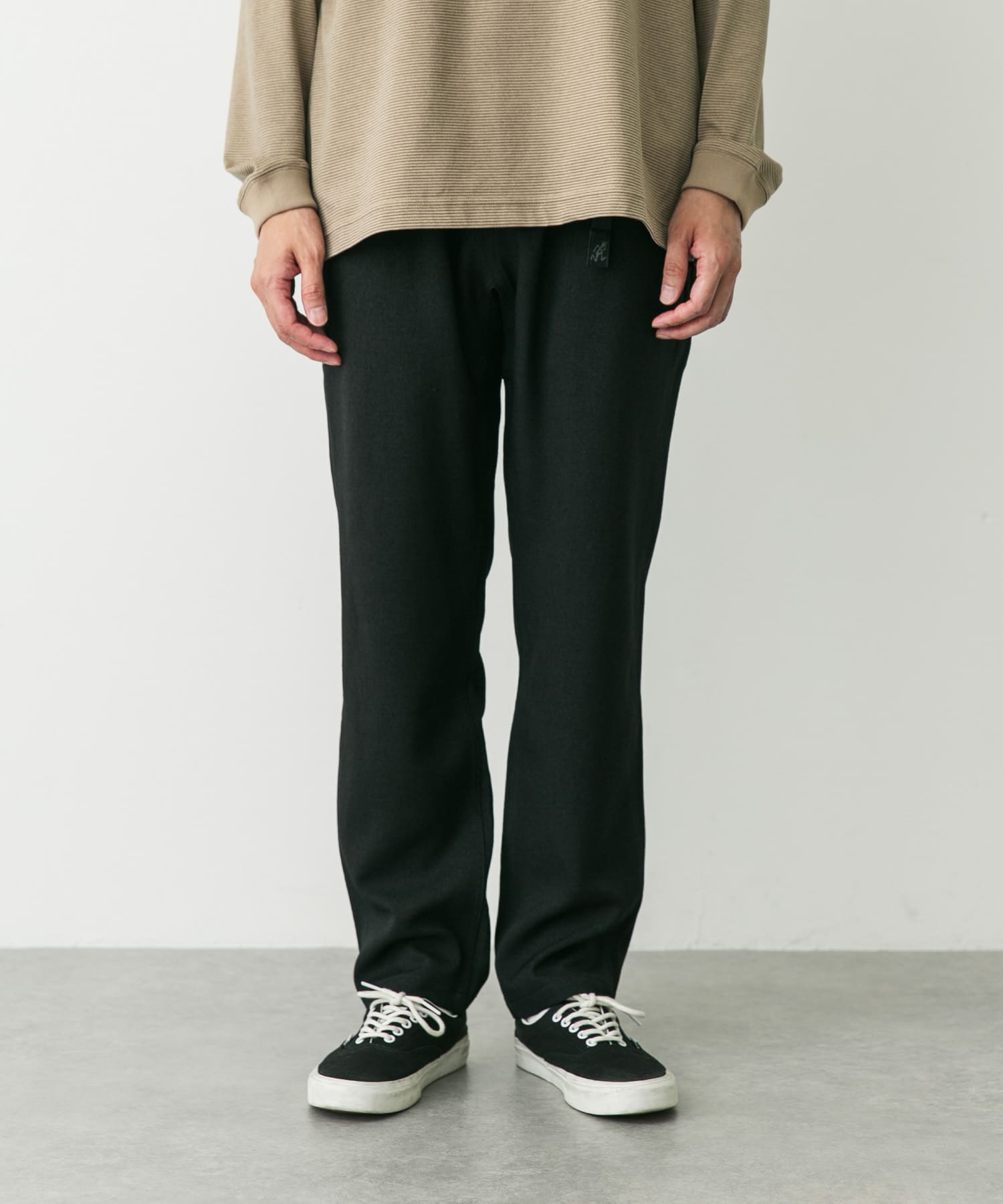 『別注』GRAMICCI　LANATECウールライクトラウザー BLACK S