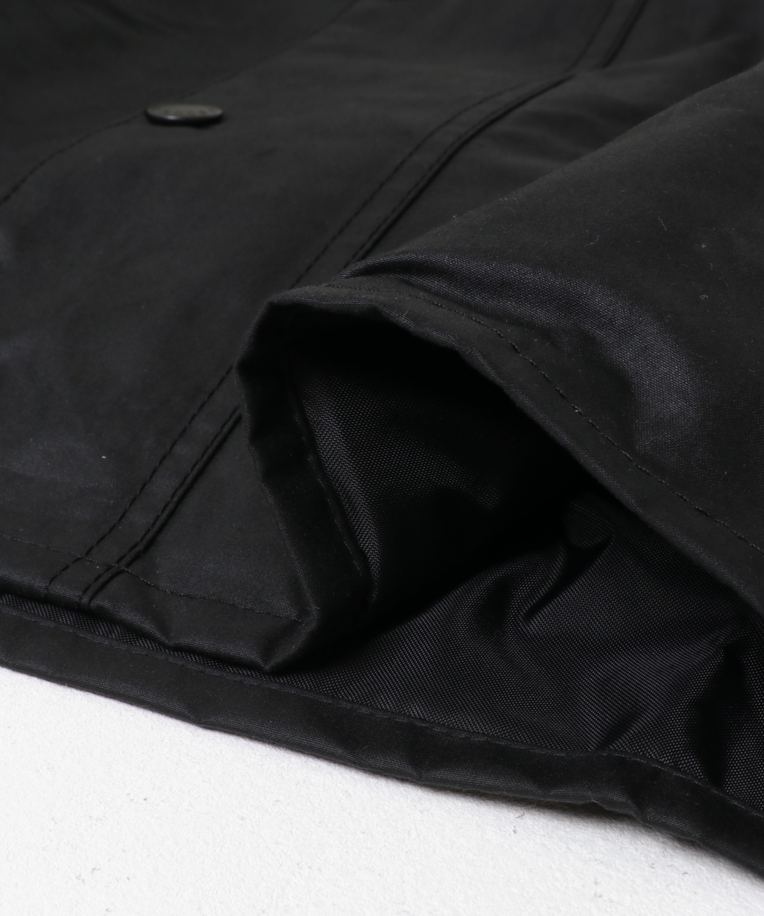 Barbour　OS TRANSPORT WAX JACKET BLACK 36
