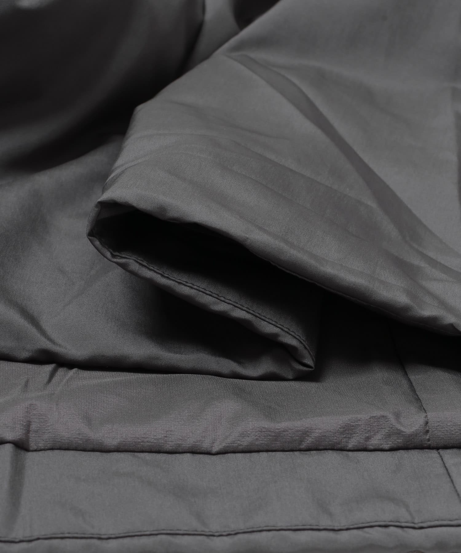 A Gray(AH)