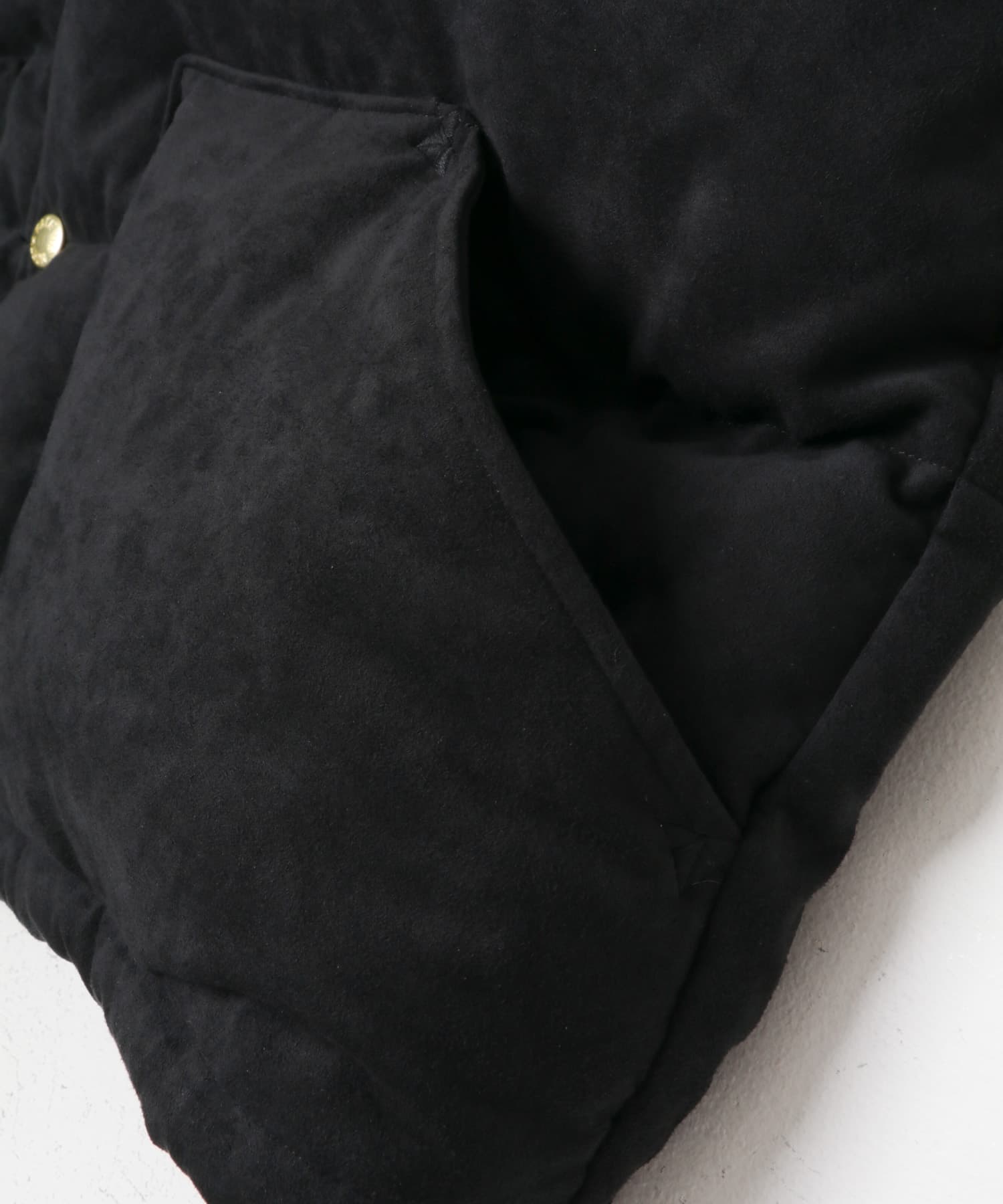 Black(K)