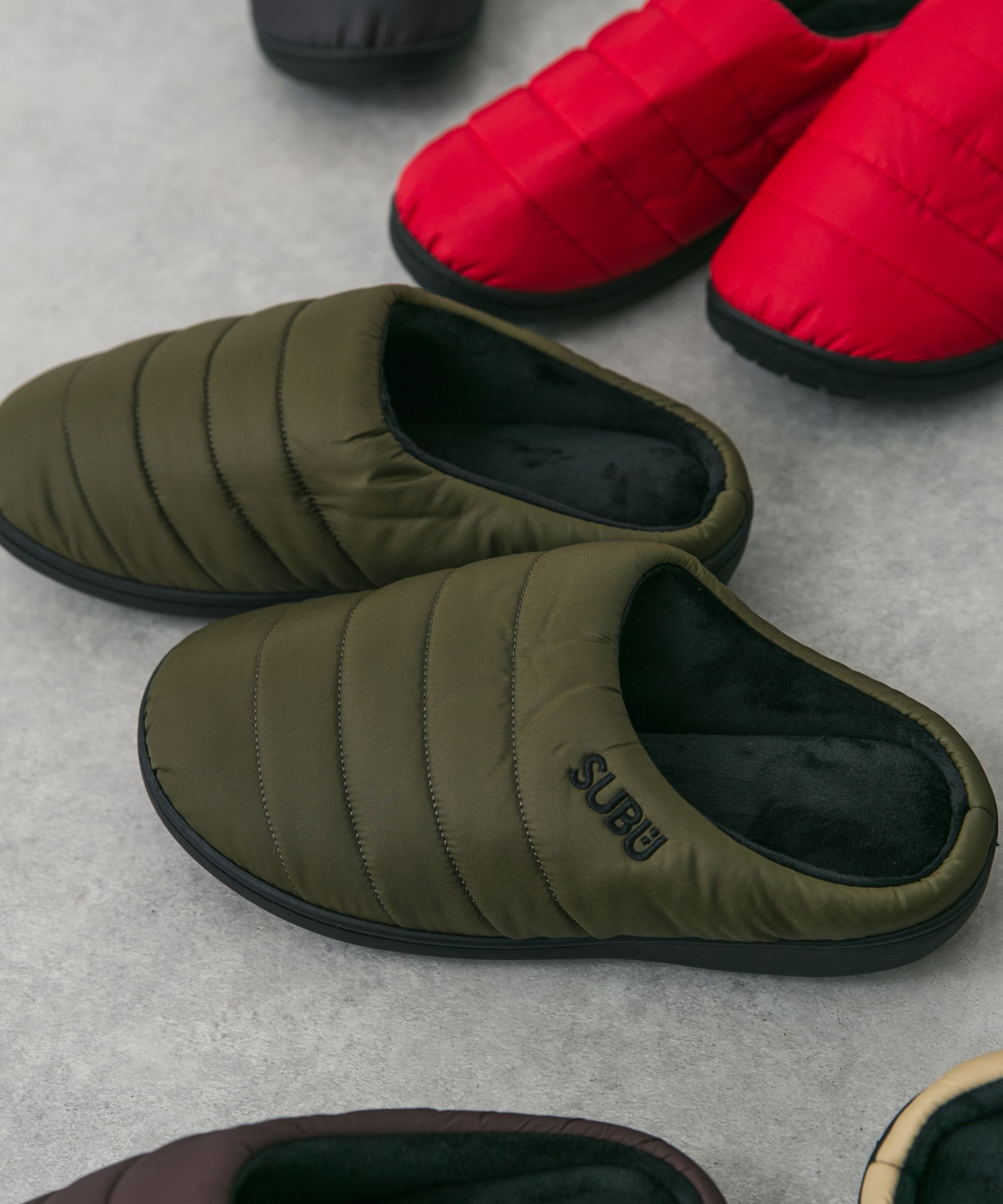 KHAKI