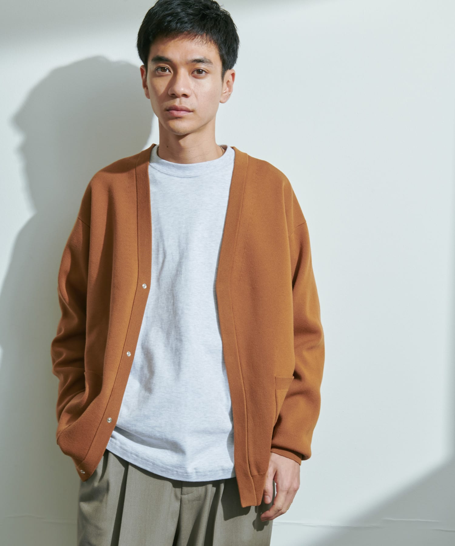LIGHTBROWN