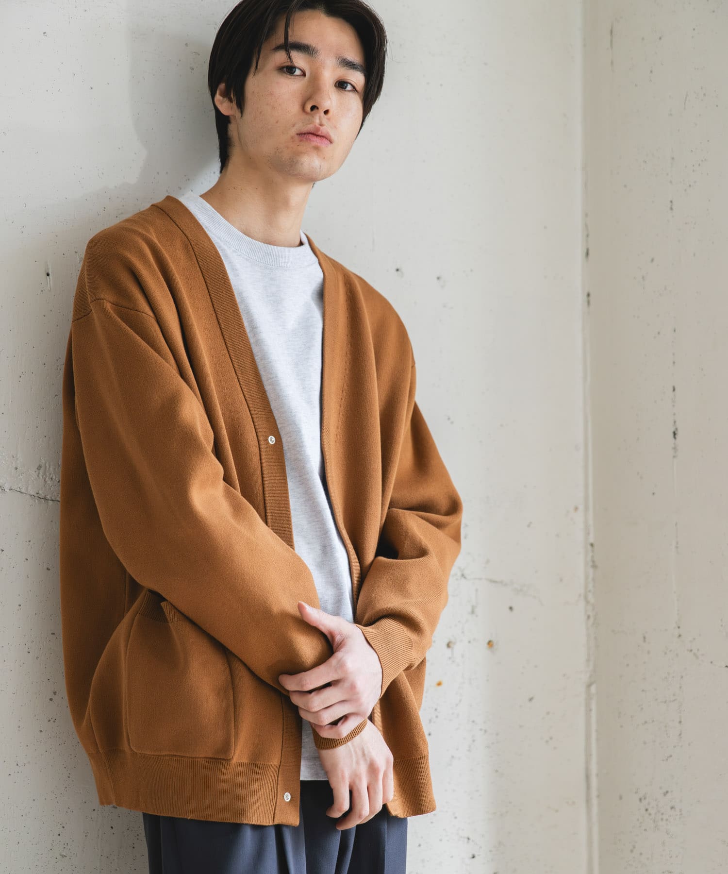 LIGHTBROWN