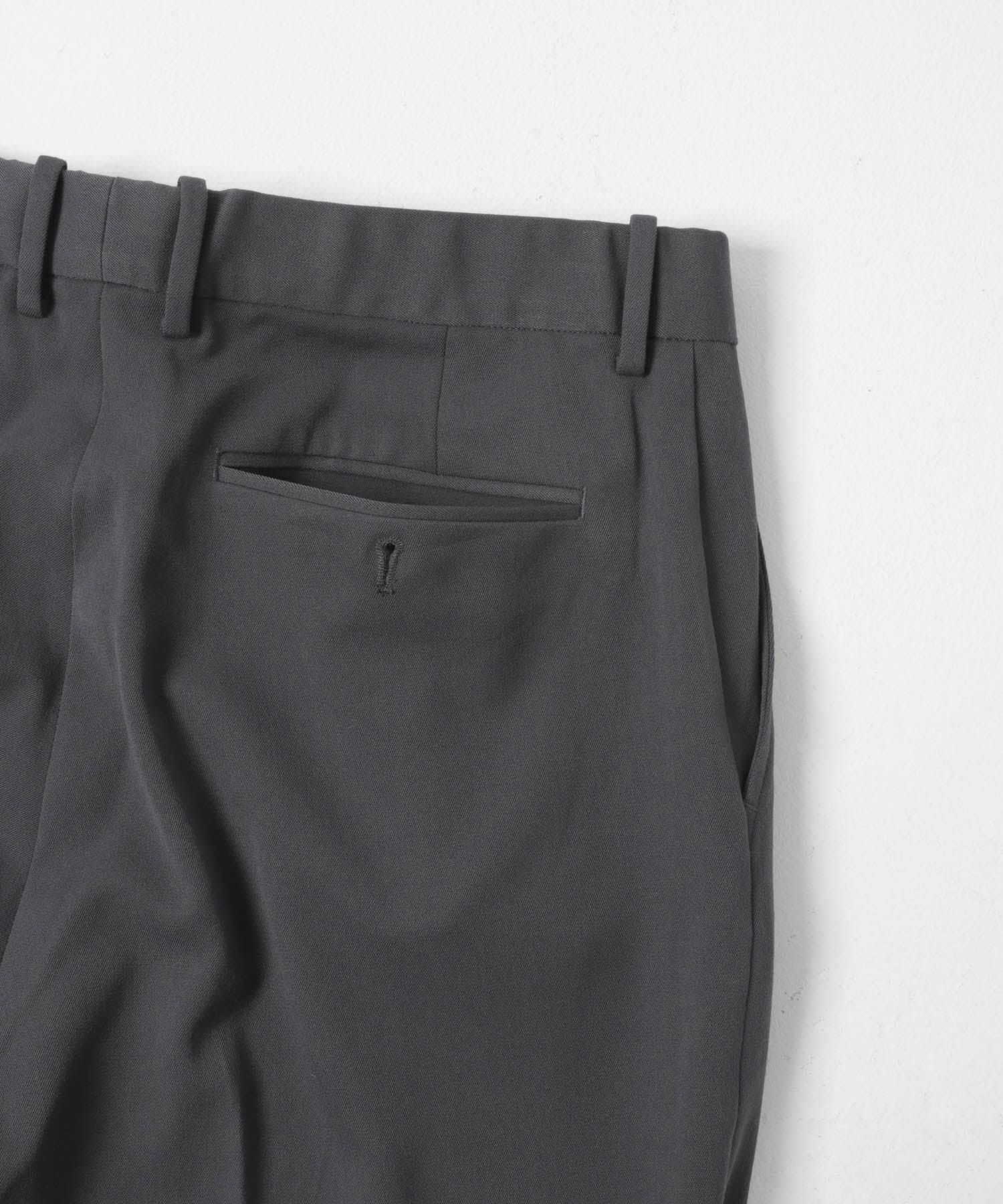 『UR TECH』完声 テーパードトラウザー CHARCOAL S