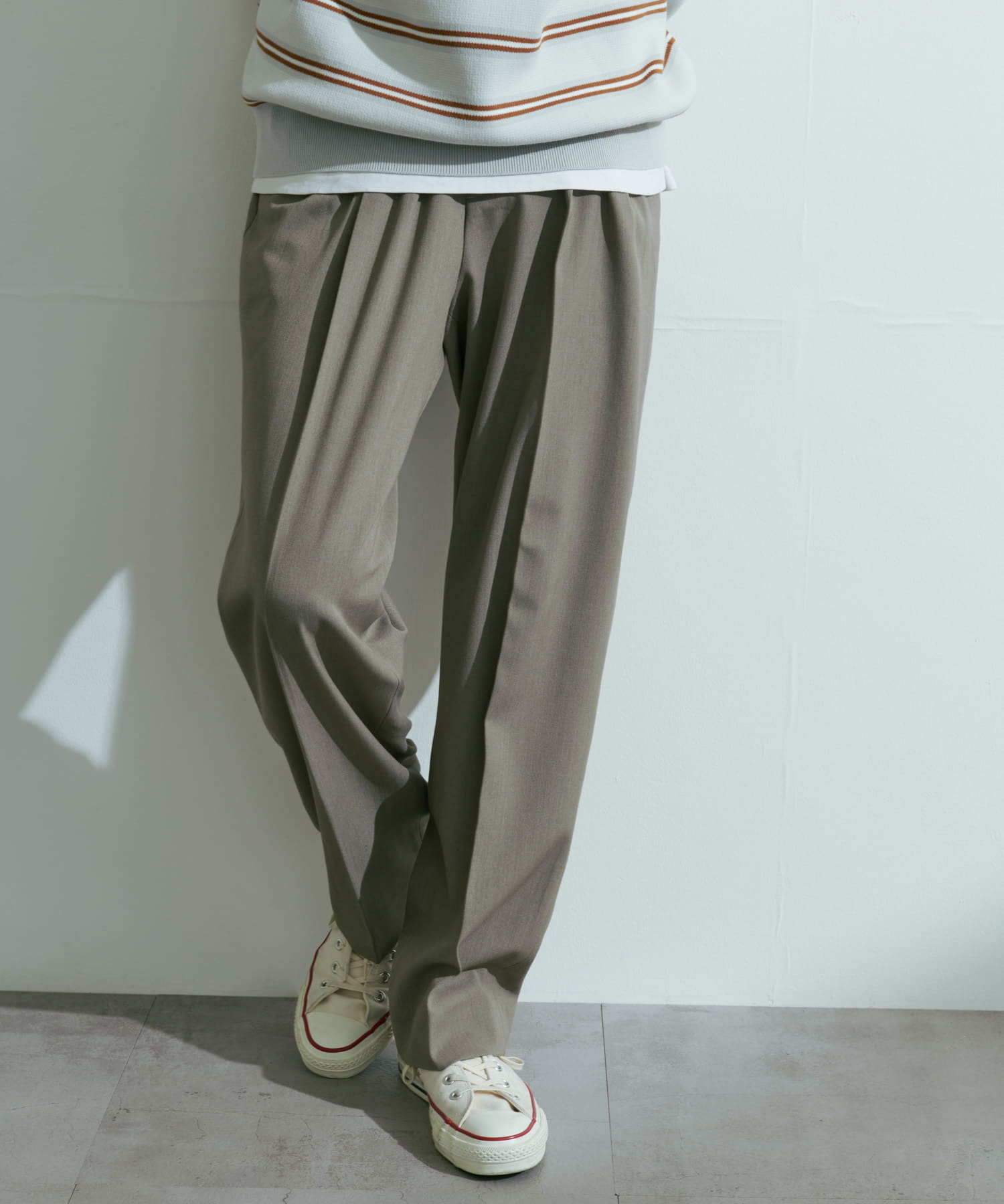 『UR TECH』完声2タックワイドトラウザー