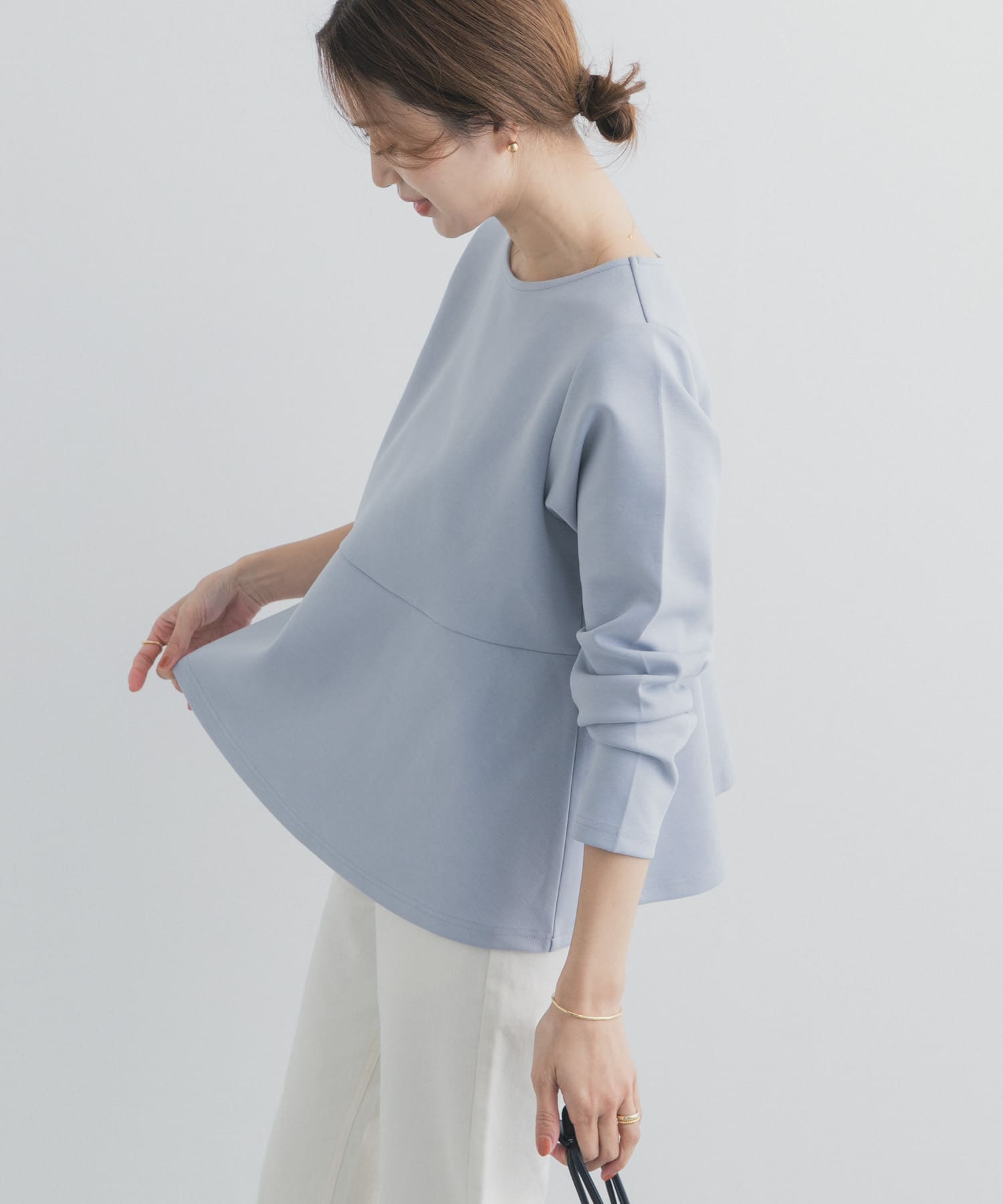 ポンチペプラムプルオーバー