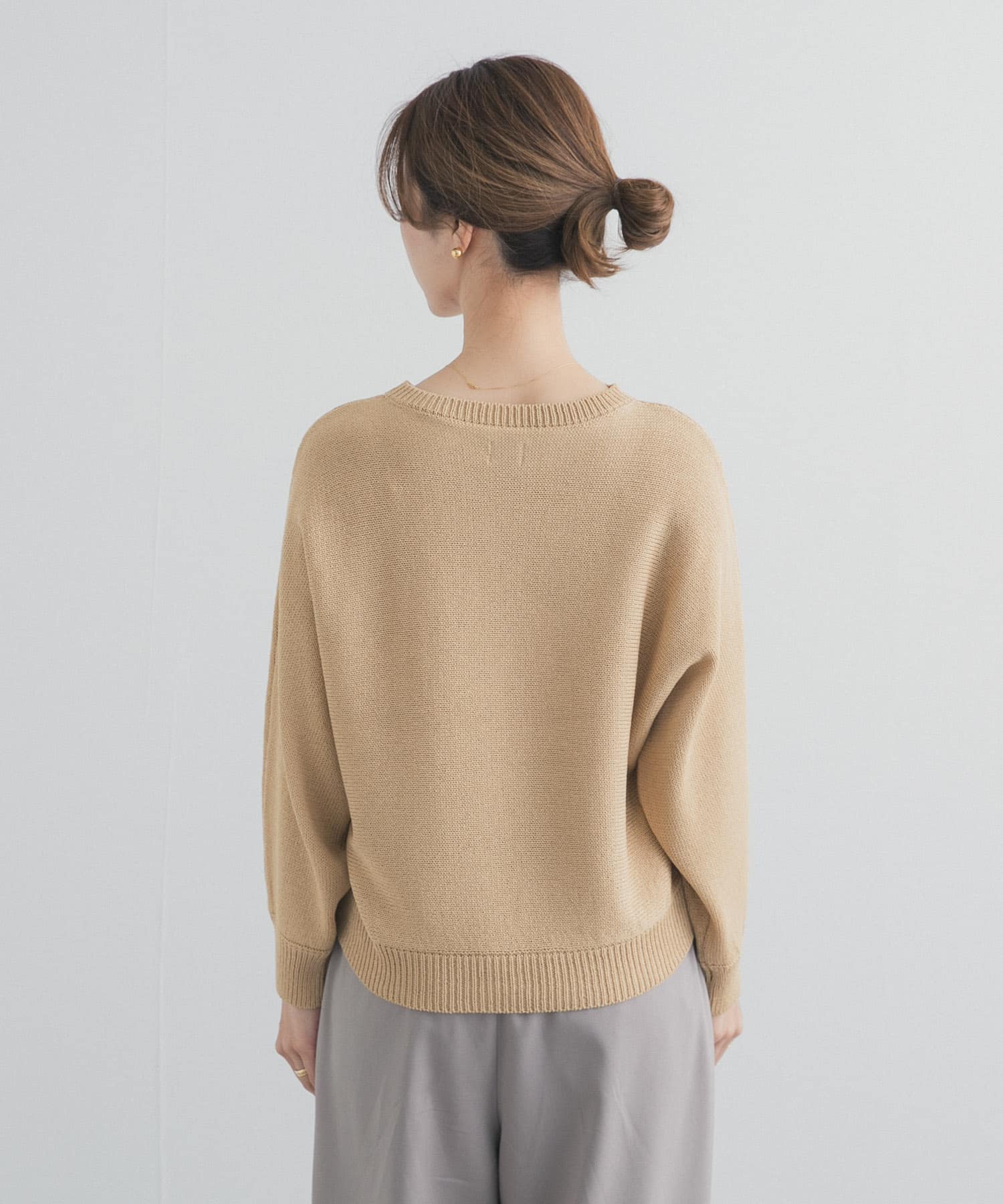 Y.BEIGE