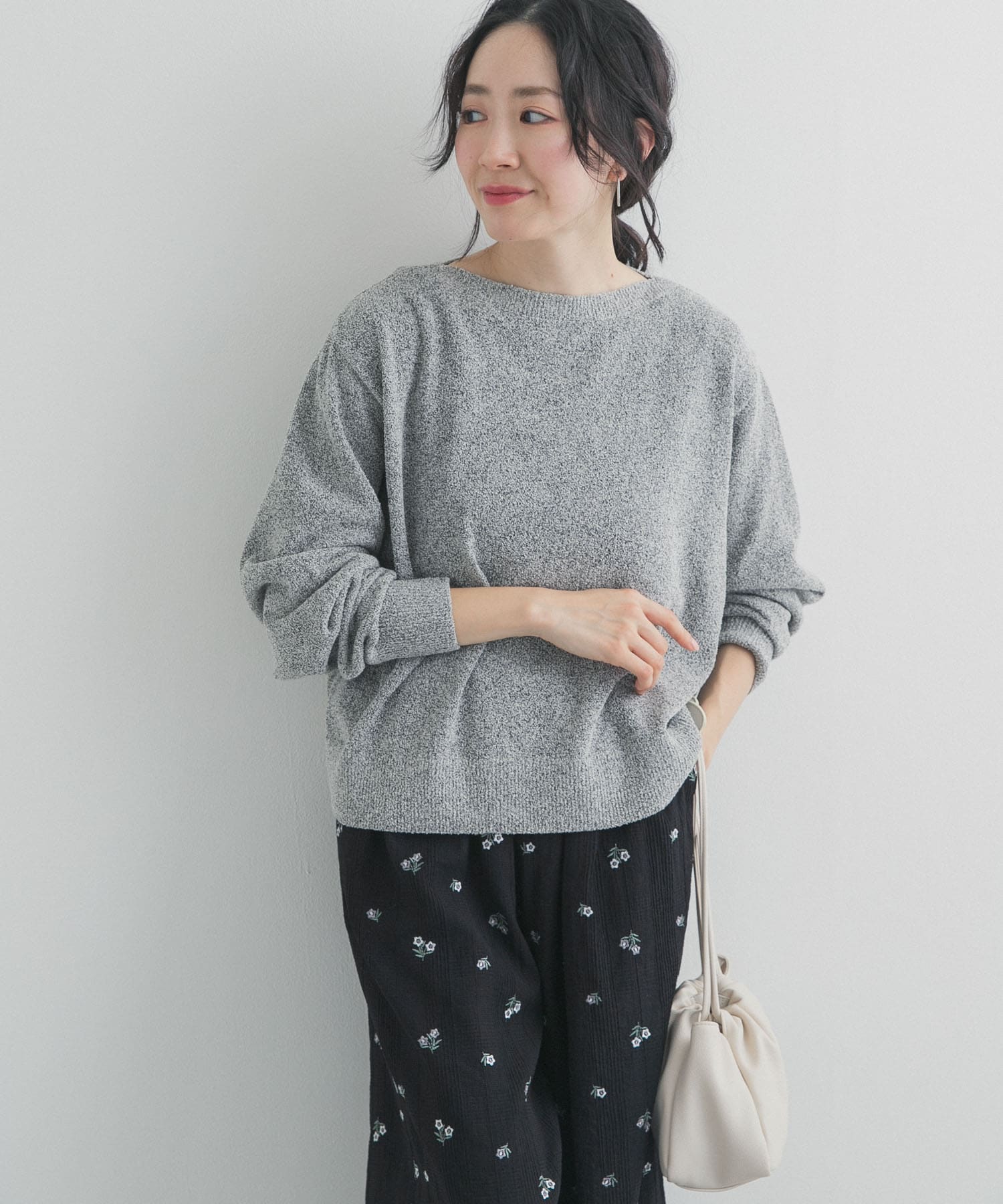 メランジブークレショートKNIT