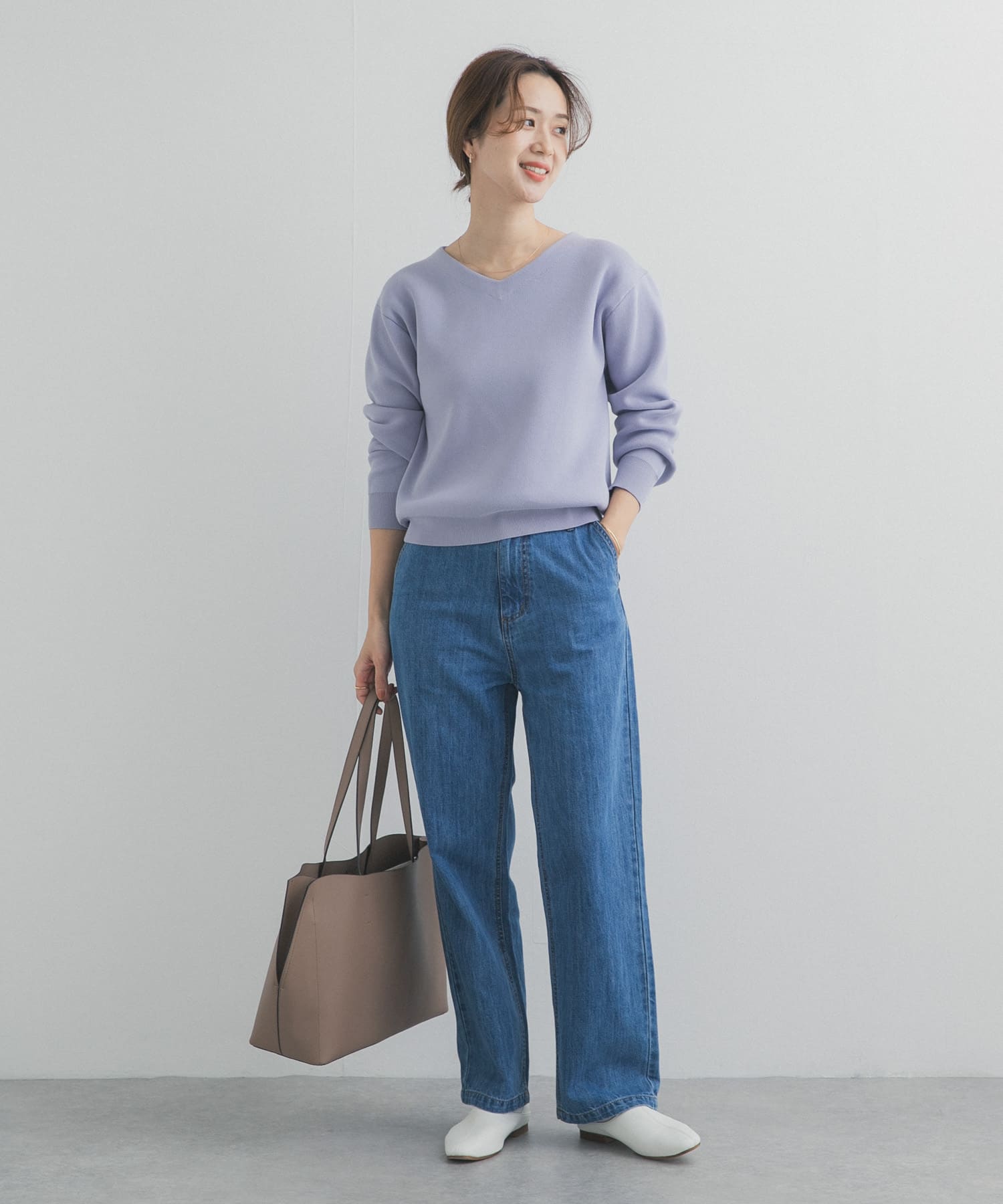 仁村紗和さん着用』『UR TECH Renew Knit』Vネックプルオーバー(Free