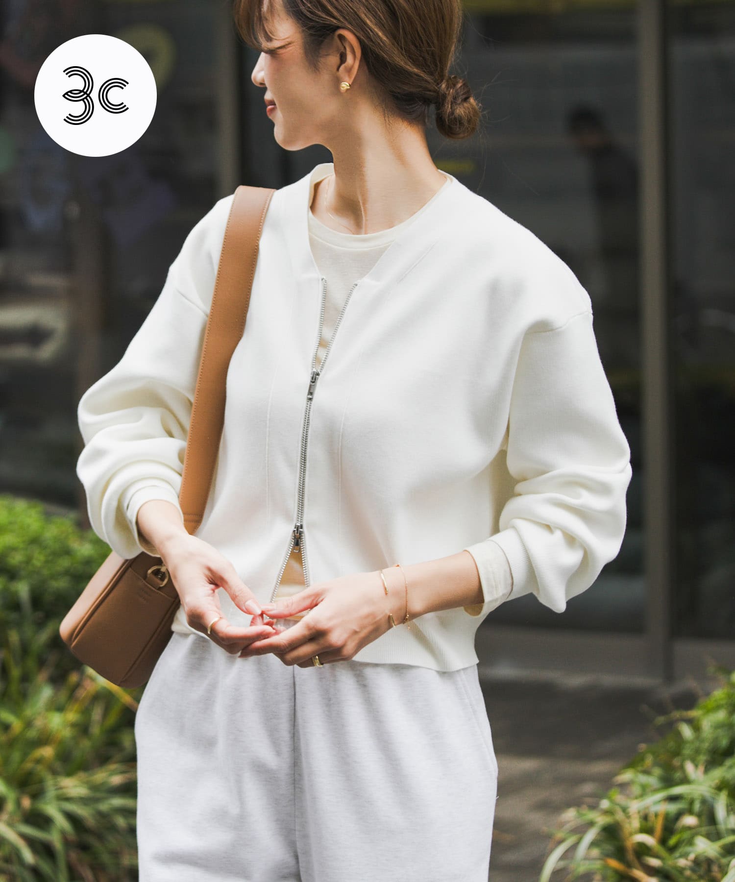 『仁村紗和さん着用』『UR TECH Renew Knit』VネックZIPカーディガン