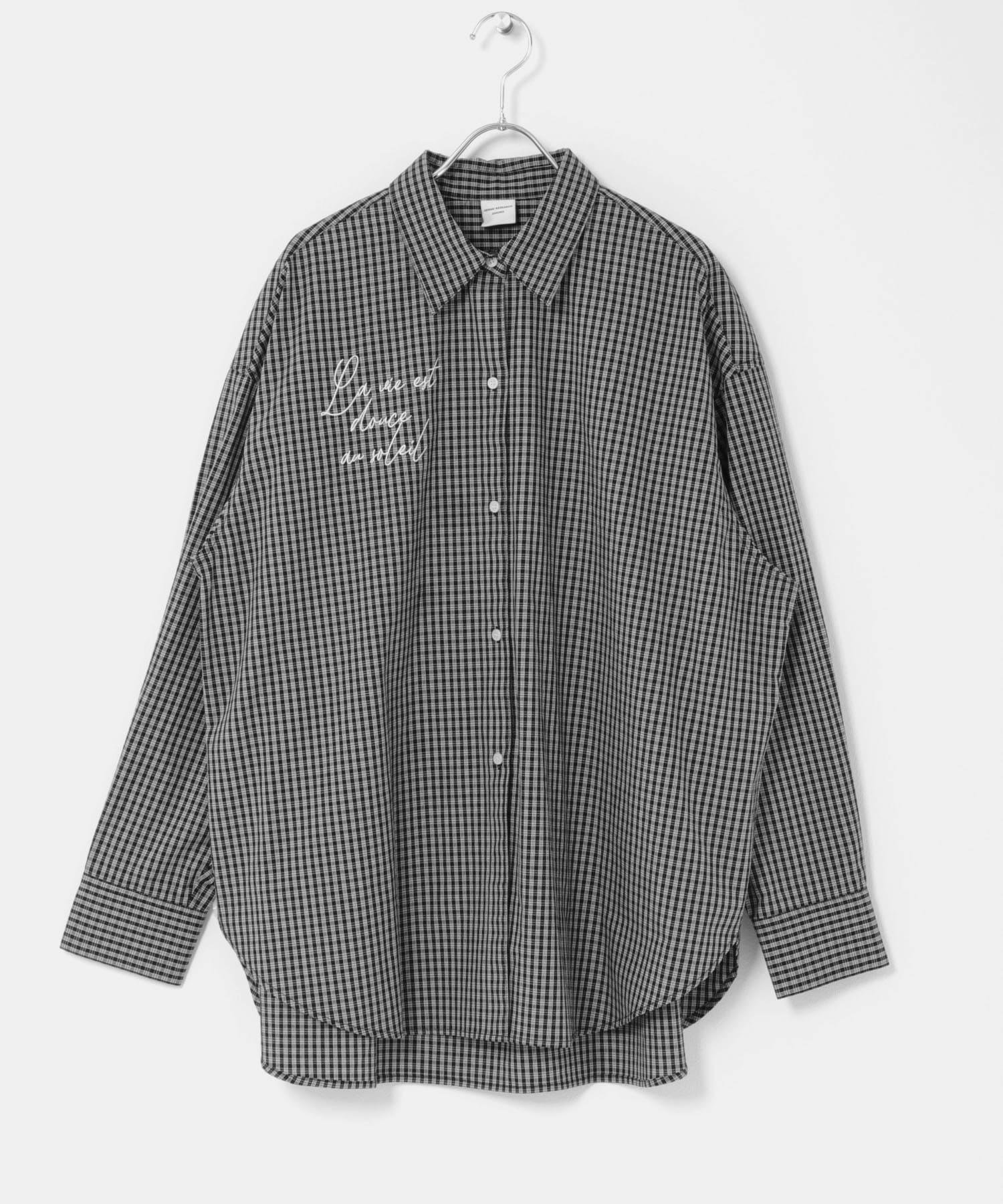 刺繍チェックシャツ