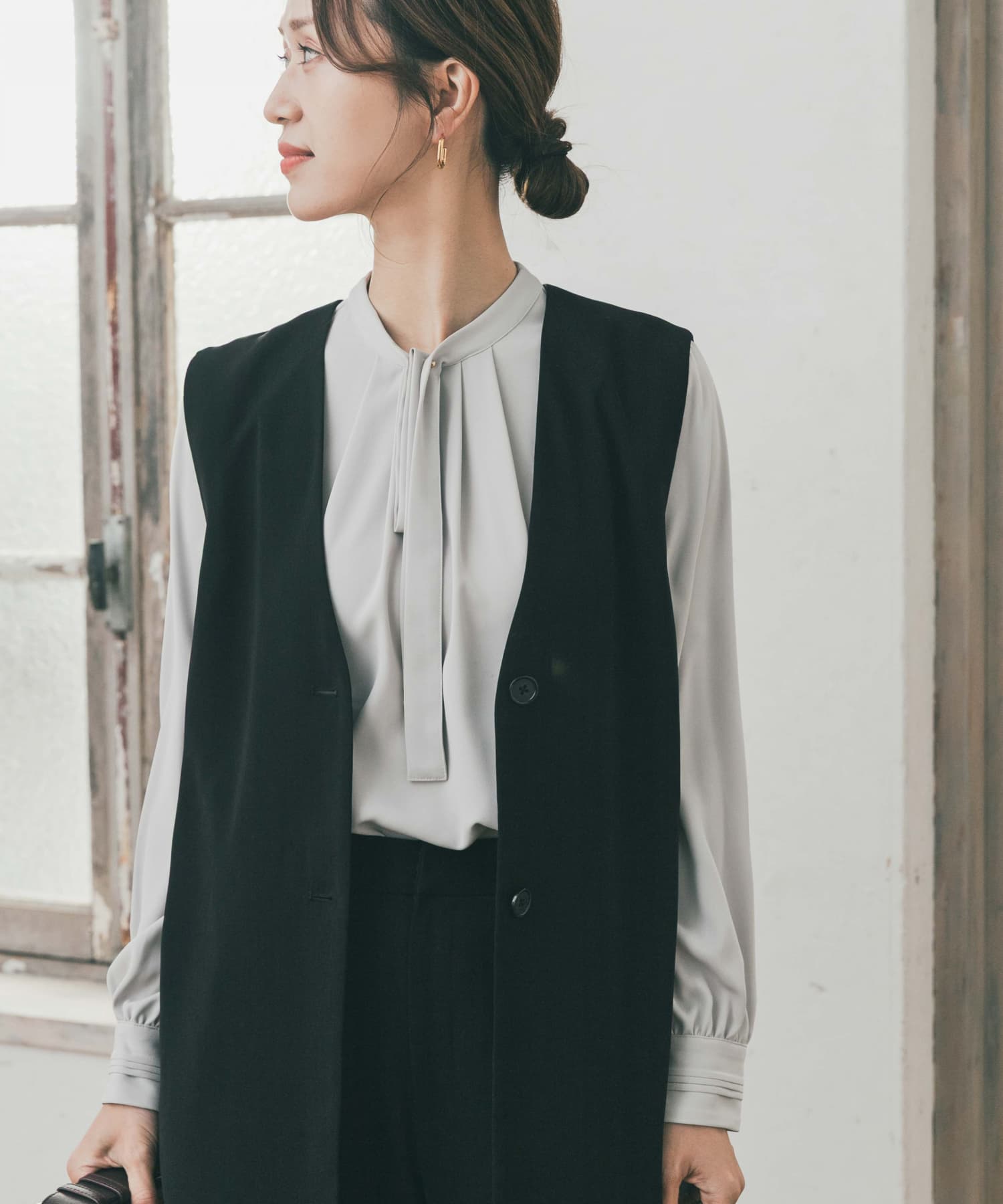 L.GRAY