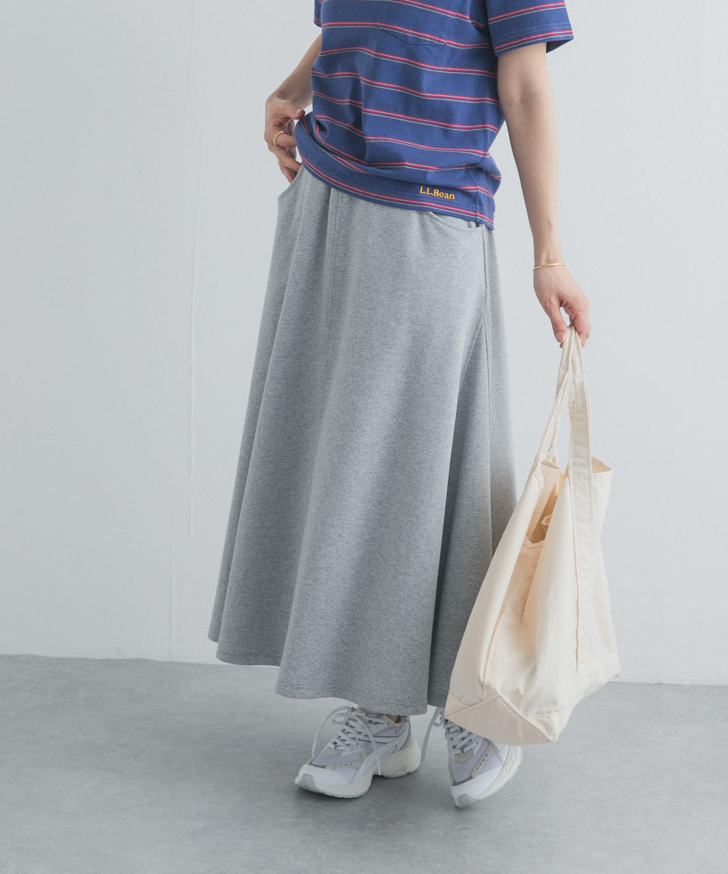 ライトダンボールニットスカート