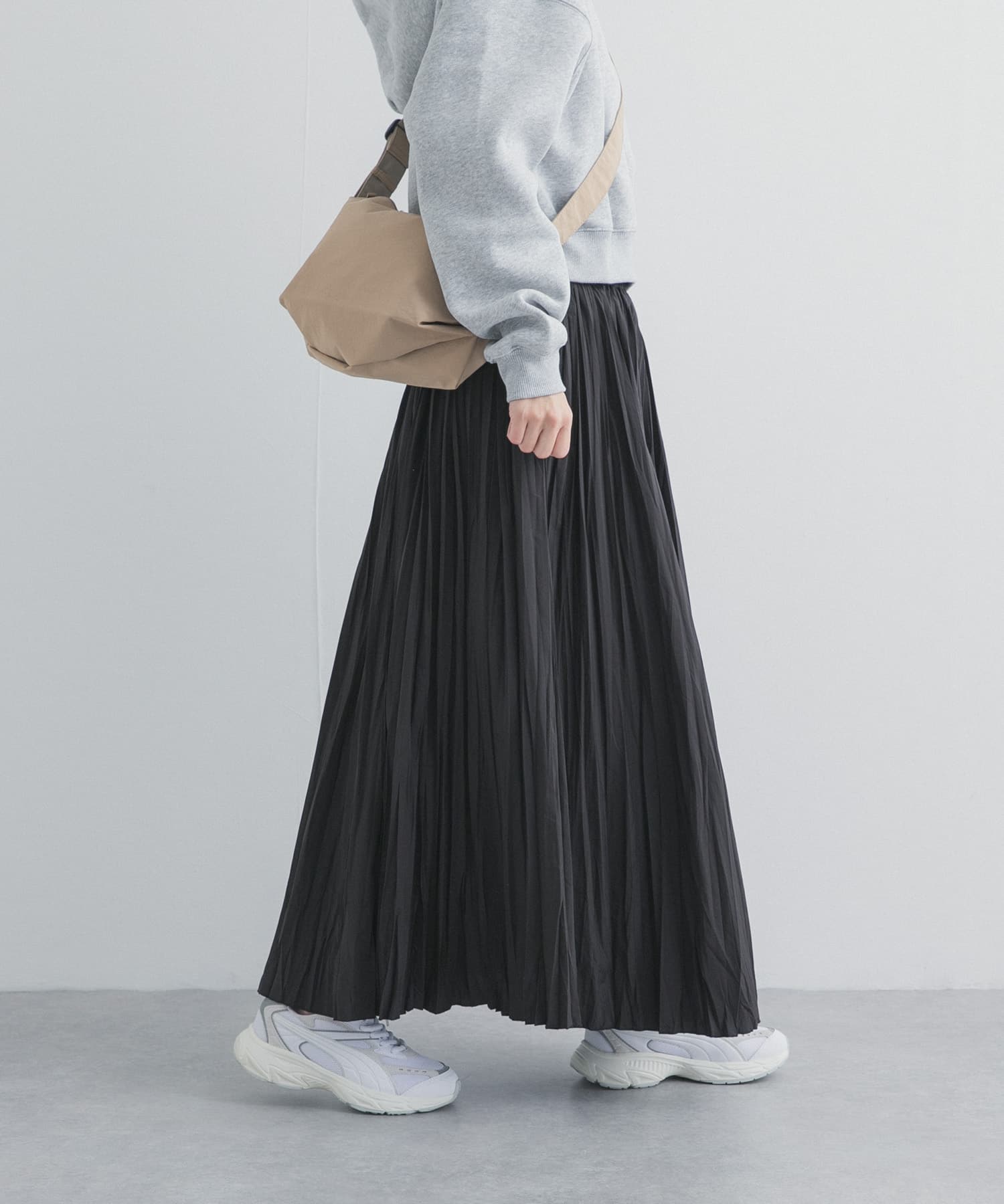 タフタランダムプリーツスカート