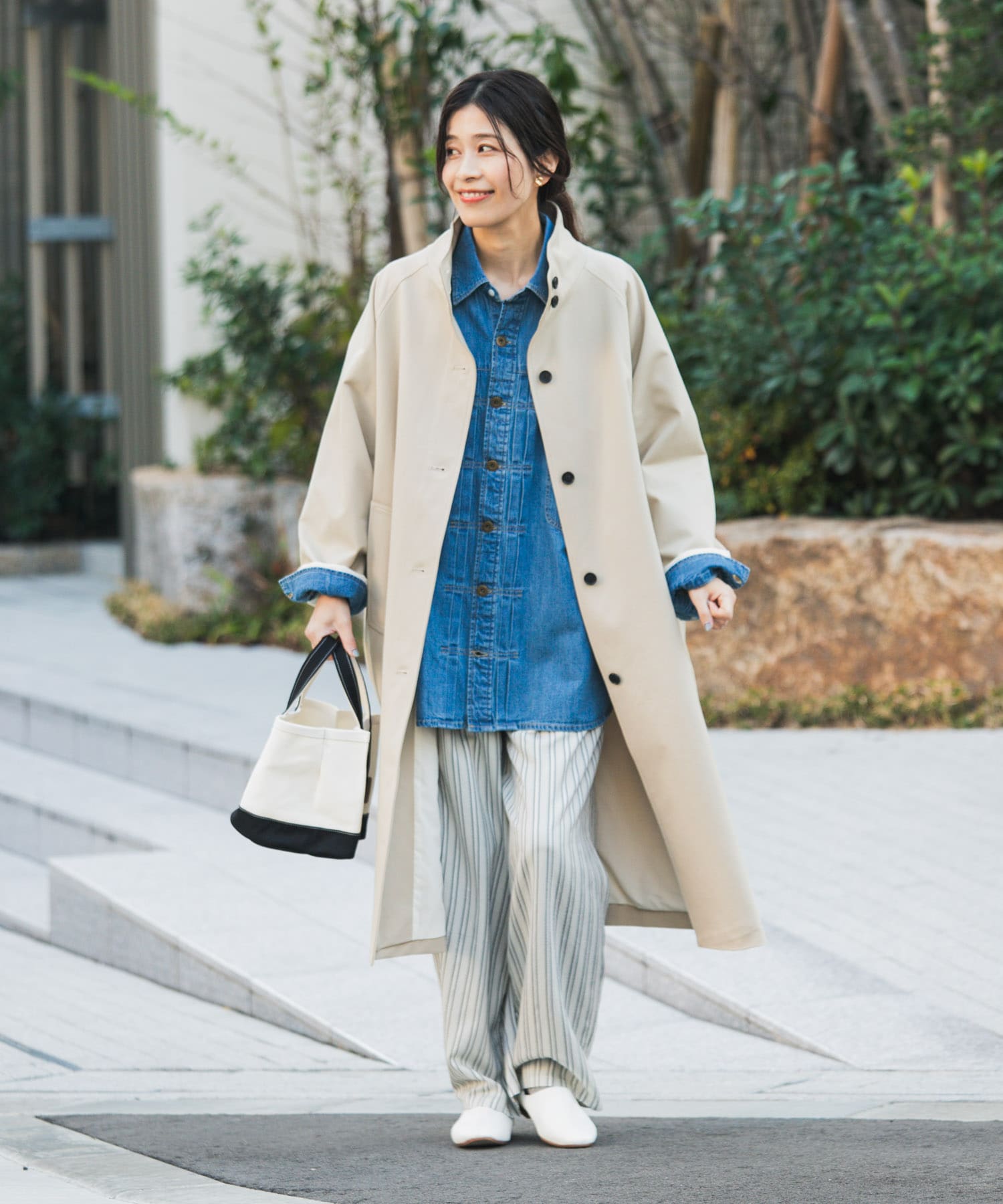 L.BEIGE